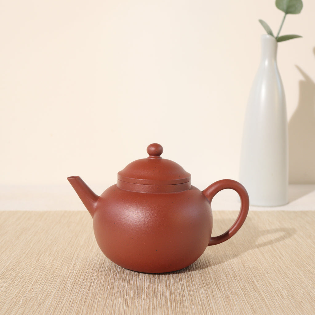 中国古美術・原鉱清水泥大紅袍紫砂壺・底款：顧景舟 范曽・紫砂壺