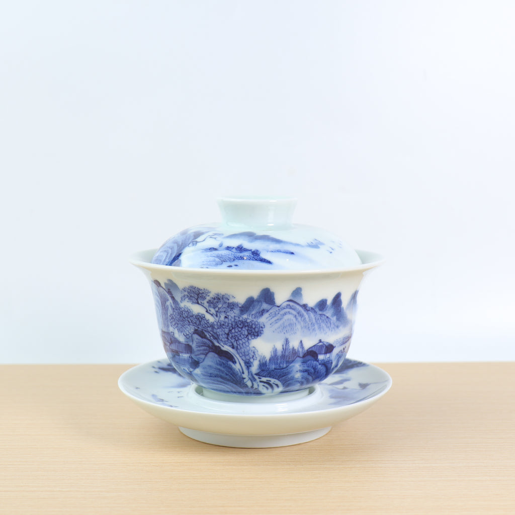 溪山清遠】景德鎮手繪青花山水蓋碗– Cha-Tailor Tea Specialist