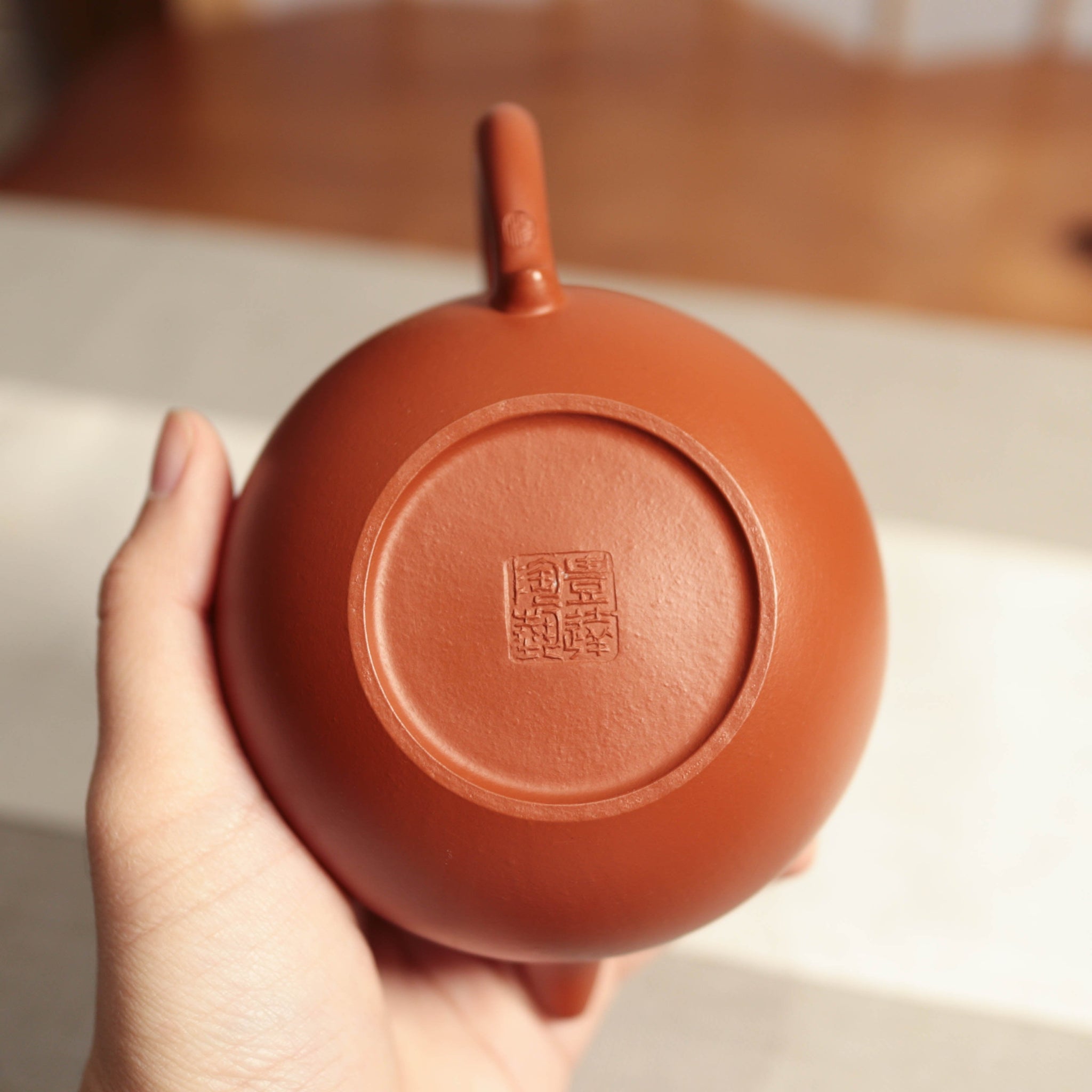 *Autumn Reward｜Buy one, get five free* [Pick up one] Fully handmade raw ore red clay carved purple sand teapot