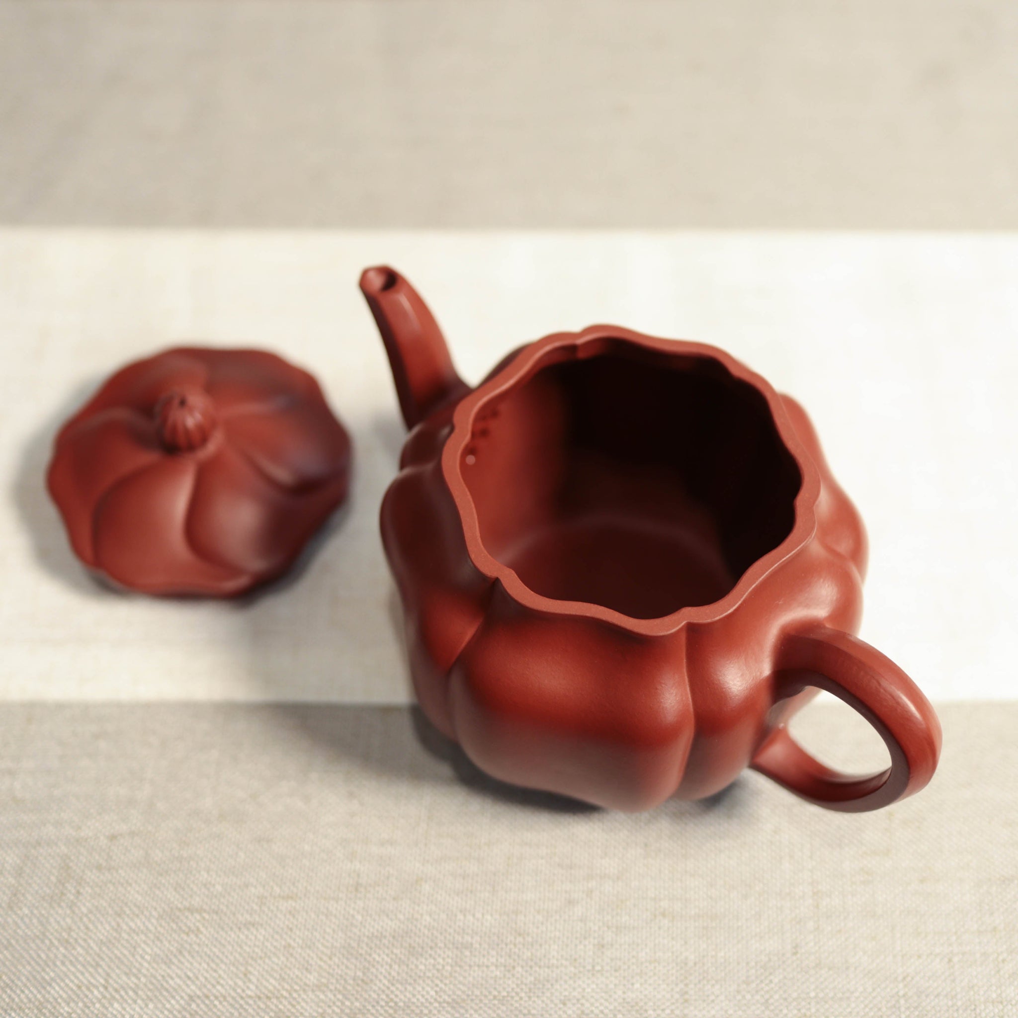 *Autumn reward｜Buy one get five free* [Linghua Autumn Water] Fully handmade Dahongpao ribbed purple clay teapot (lid slightly defective)