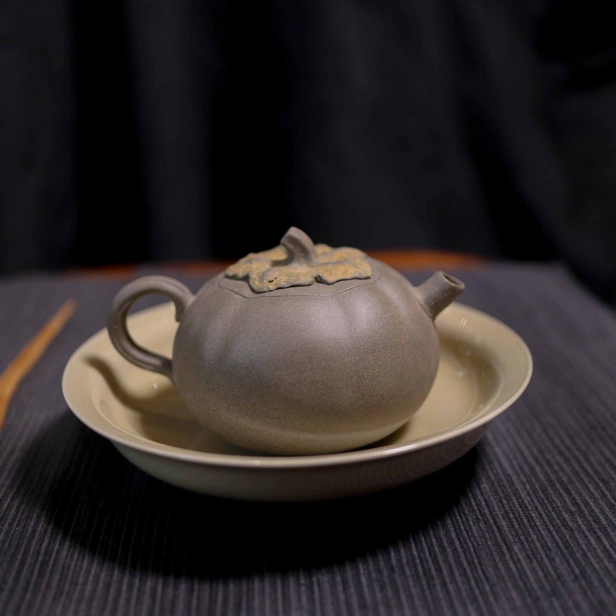 *Autumn reward｜Buy one get five free* [Shishi Ruyi] Fully handmade raw ore Qingduan clay bionic purple sand teapot