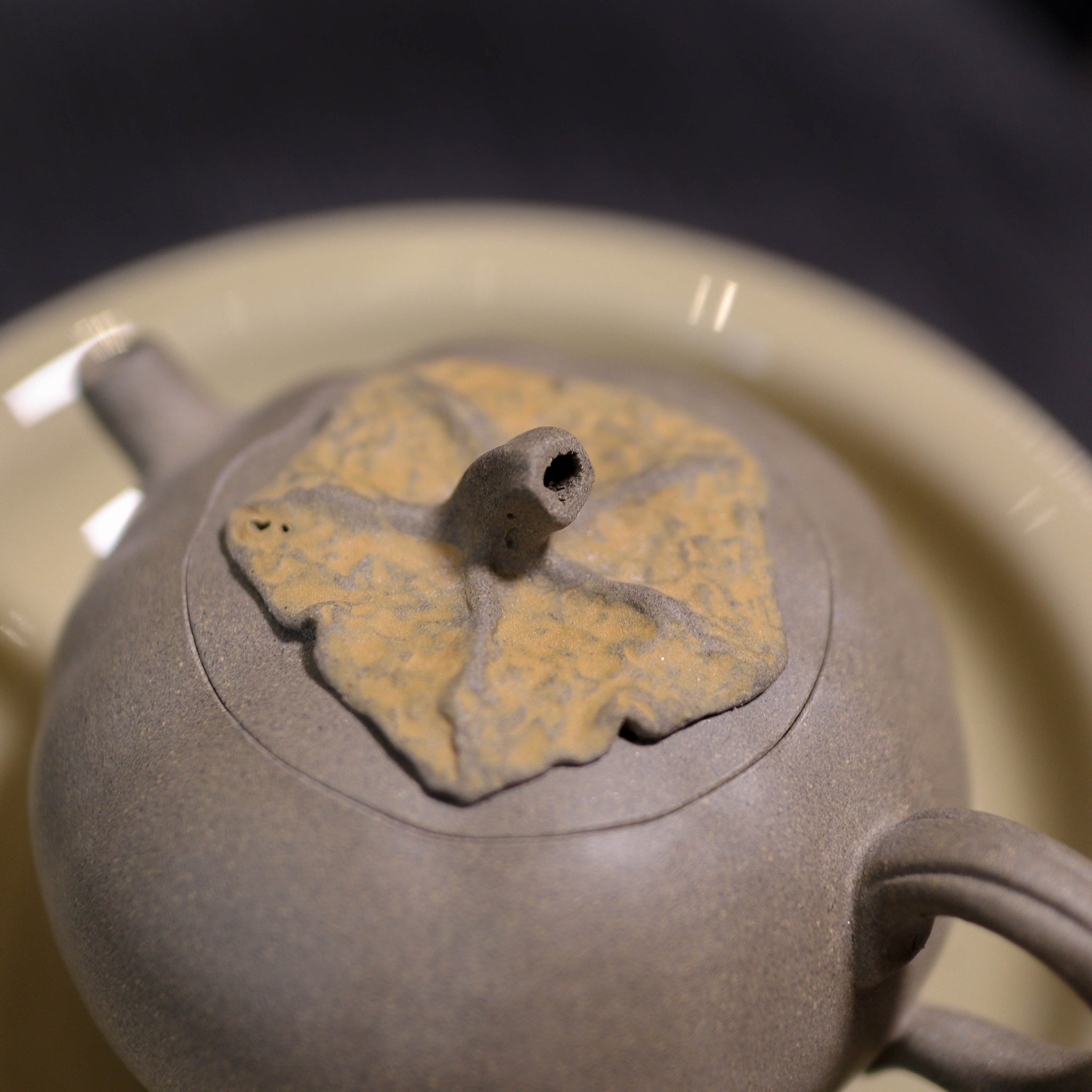 [Shishi Ruyi] Fully handmade raw ore green clay bionic purple clay teapot