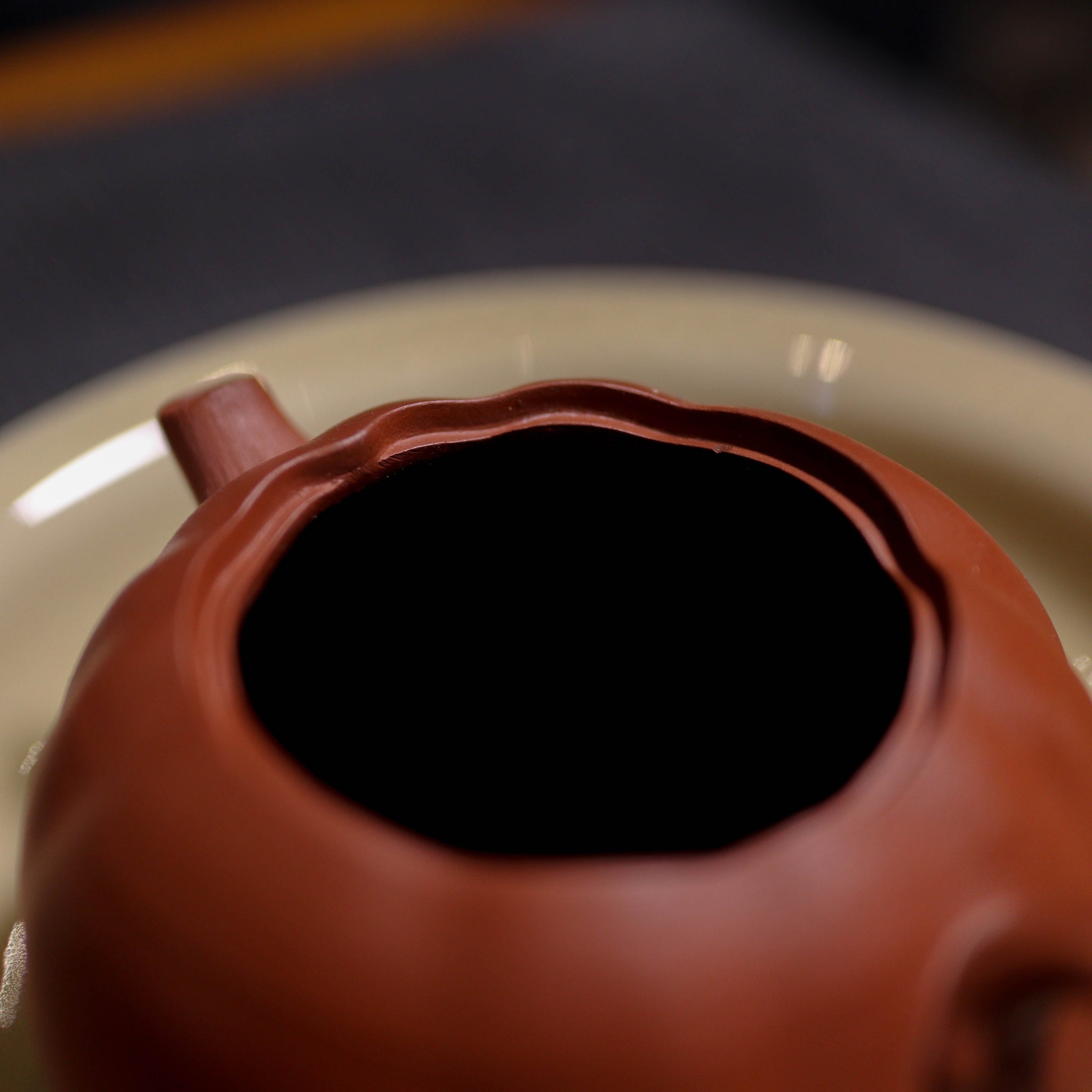 *Autumn Reward｜Buy one, get five free* [Shi Shi Ruyi] Fully handmade raw mineral vermilion clay bionic purple sand teapot