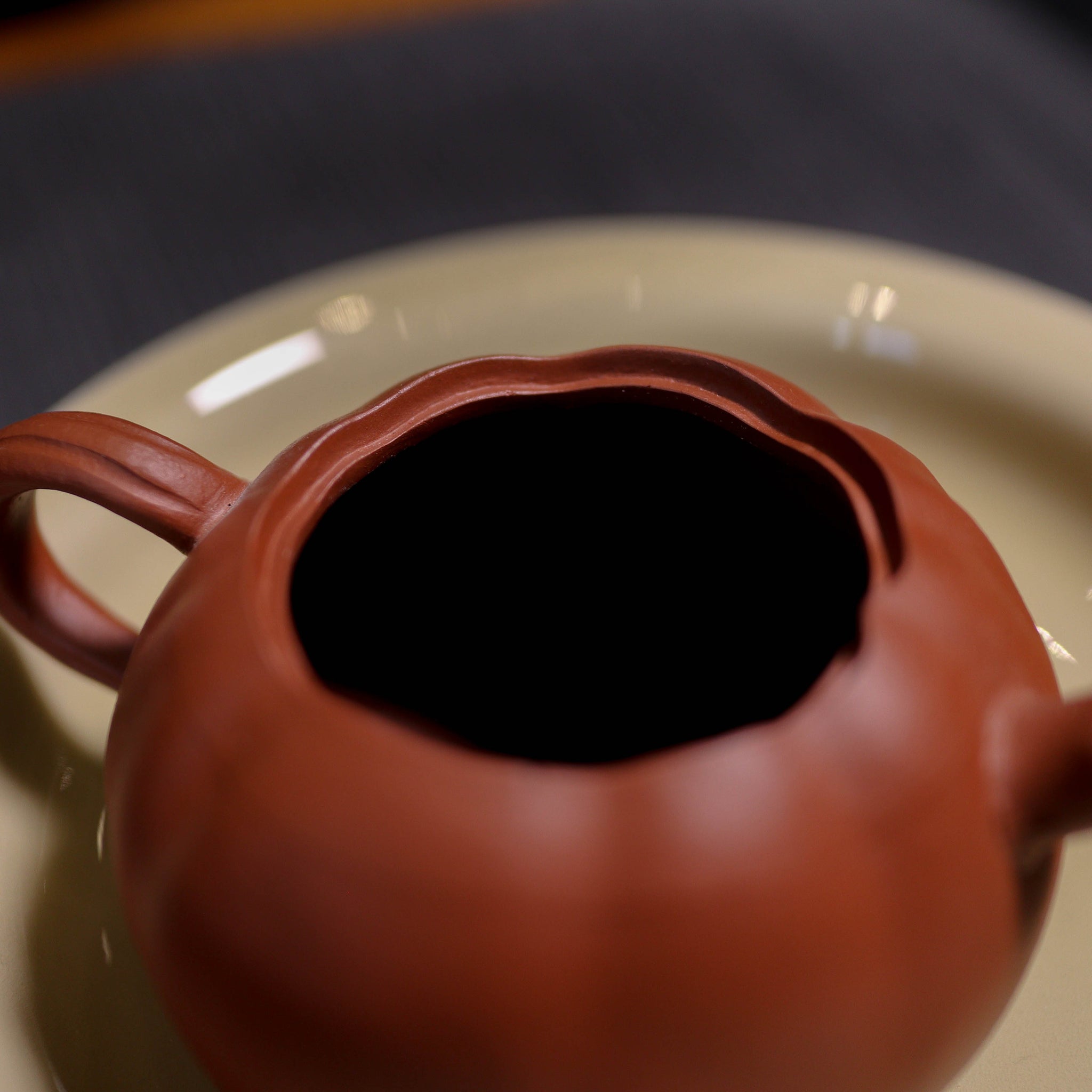 *Autumn Reward｜Buy one, get five free* [Shi Shi Ruyi] Fully handmade raw mineral vermilion clay bionic purple sand teapot