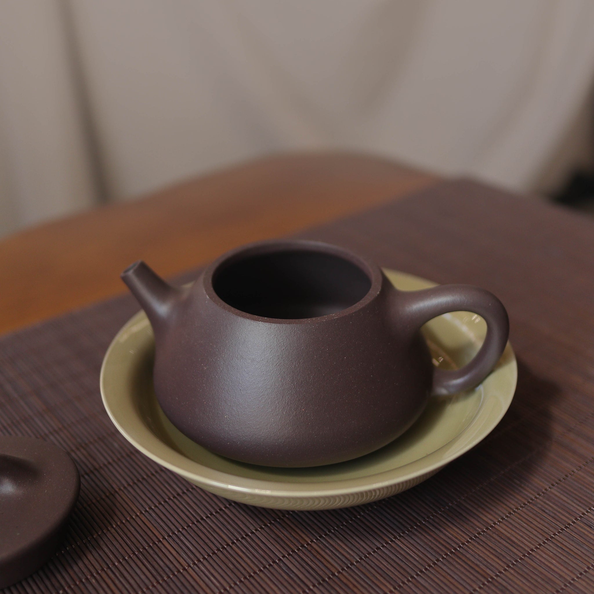 [Flat cover stone scoop] Fully handmade azure clay and purple sand teapot