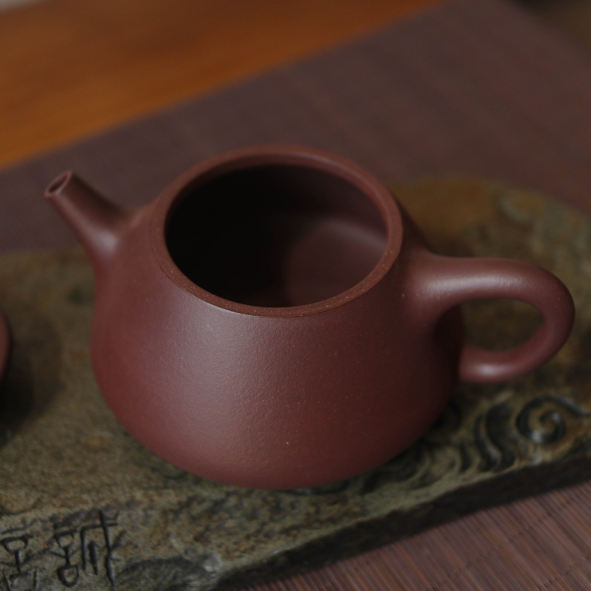 (Sold) [Flat lid stone scoop] Fully handmade azure clay teapot