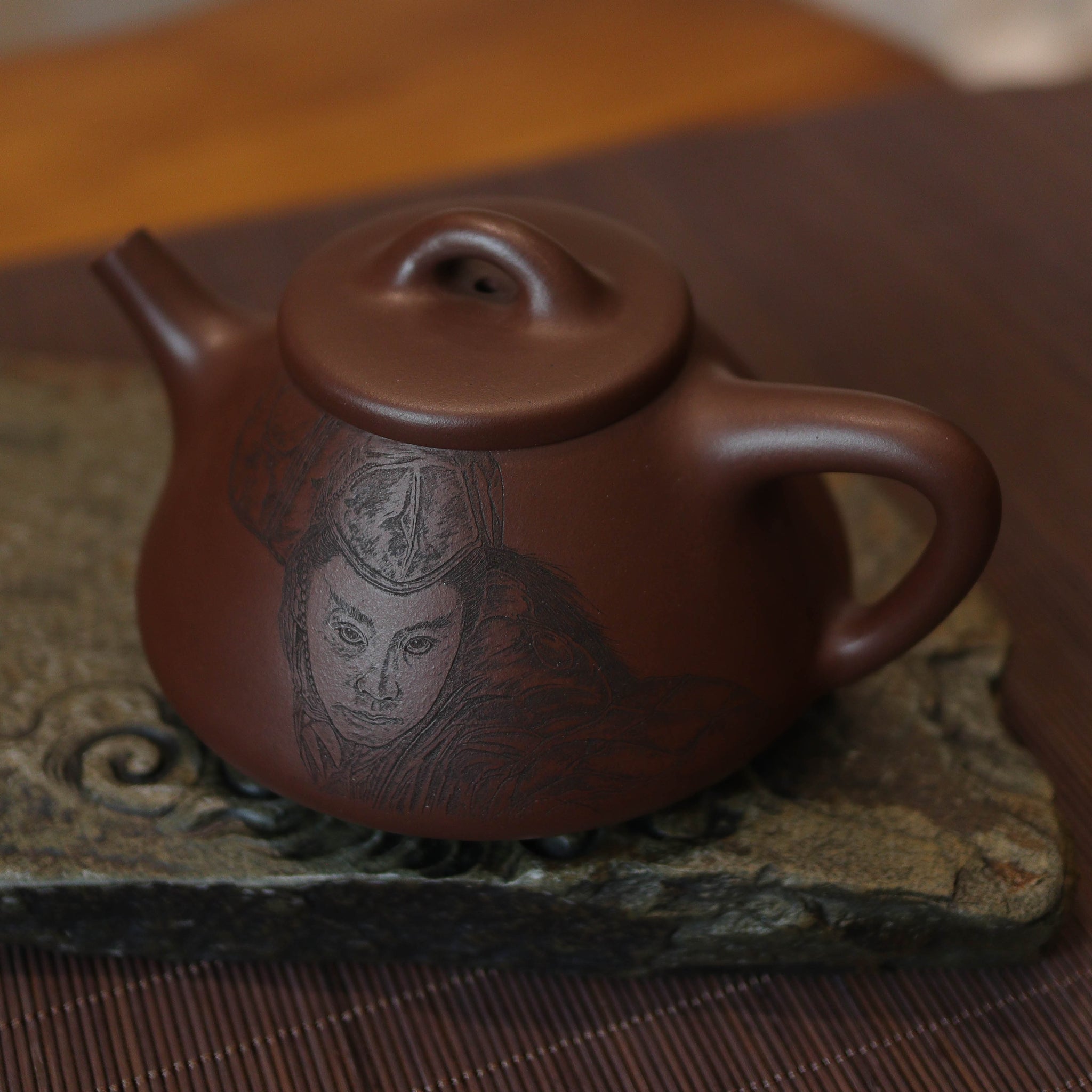 *New Product* [Ziye Stone Scoop] Fully handmade old purple clay teapot with calligraphy and painting