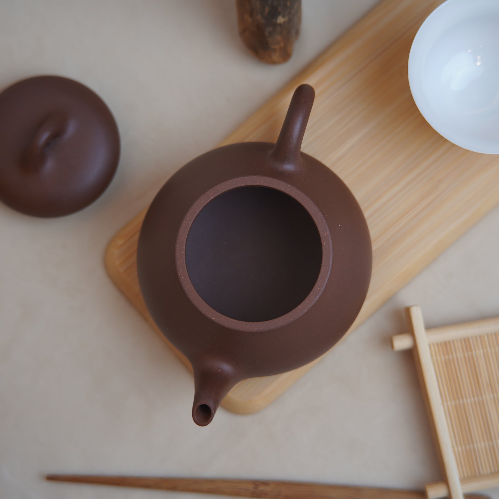 *New Product* [Pigeon Beak Stone Scoop] Fully Handmade Raw Mineral Purple Clay Teapot 