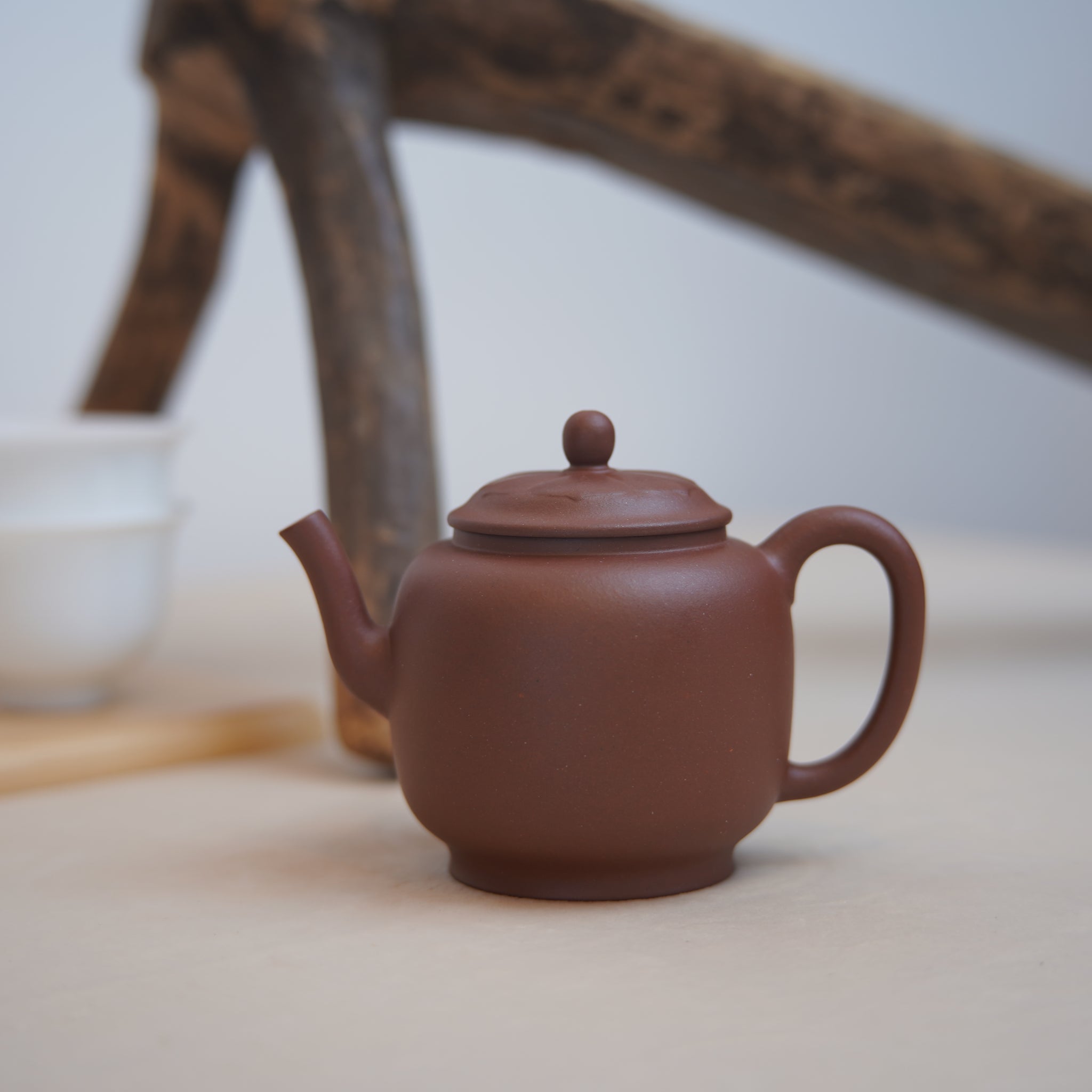 *New product* [Lian Deng Jushi] Fully handmade raw ore bottom trough blue and purple sand teapot