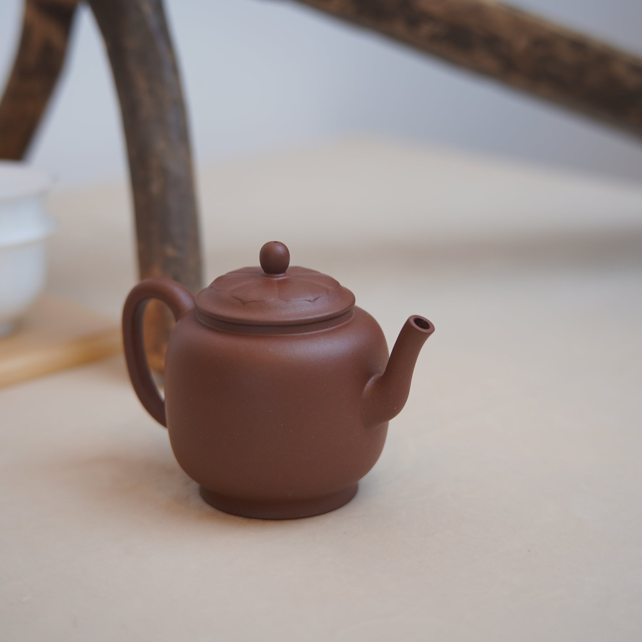 *New product* [Lian Deng Jushi] Fully handmade raw ore bottom trough blue and purple sand teapot