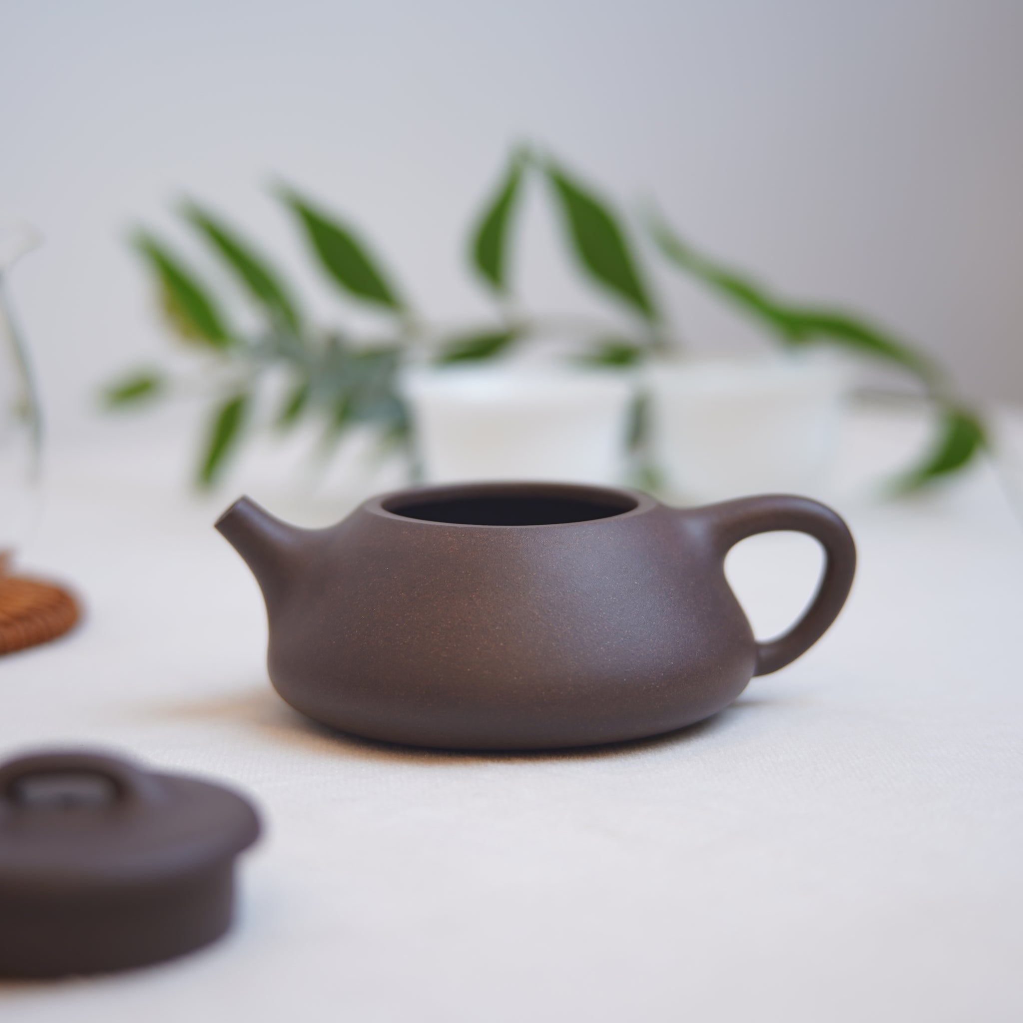 *New product* [Na scoop] Fully handmade purple clay and purple sand teapot