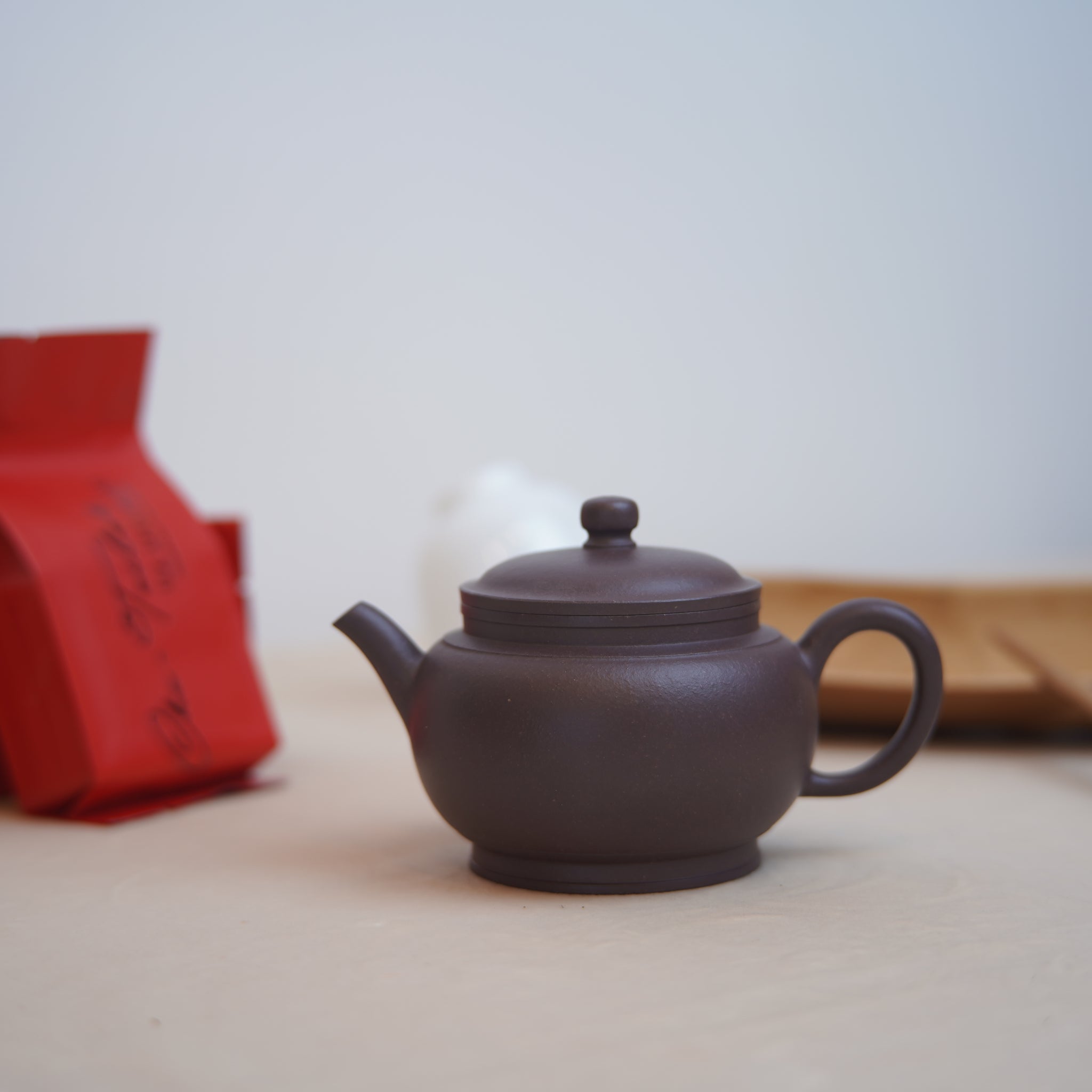 *New Product* [Chu Yuan] Fully handmade original ore home-collected Dashuitan purple mud and purple sand teapot