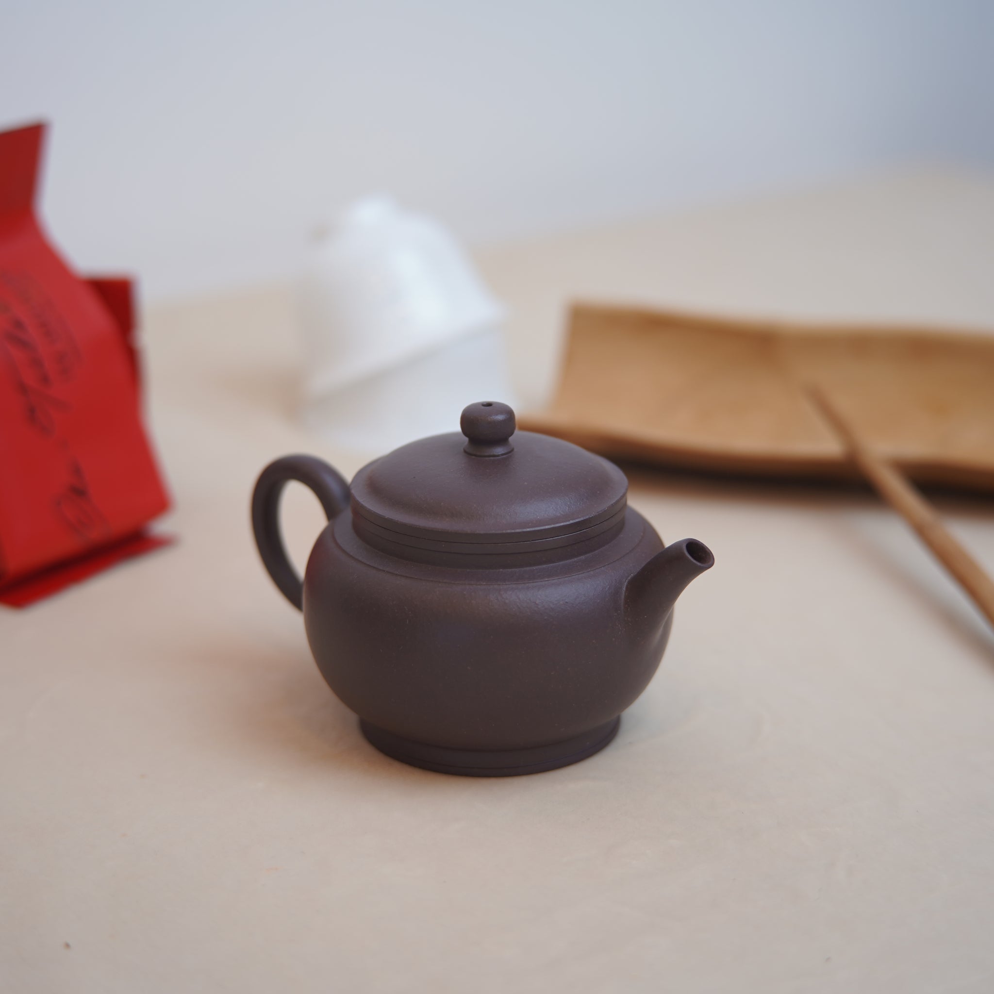 *New Product* [Chu Yuan] Fully handmade original ore home-collected Dashuitan purple mud and purple sand teapot