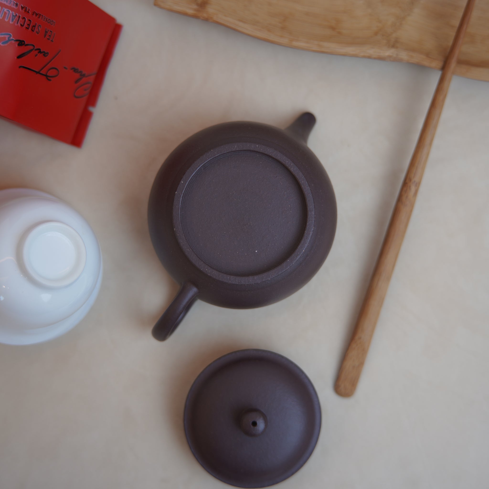 *New Product* [Chu Yuan] Fully handmade original ore home-collected Dashuitan purple mud and purple sand teapot