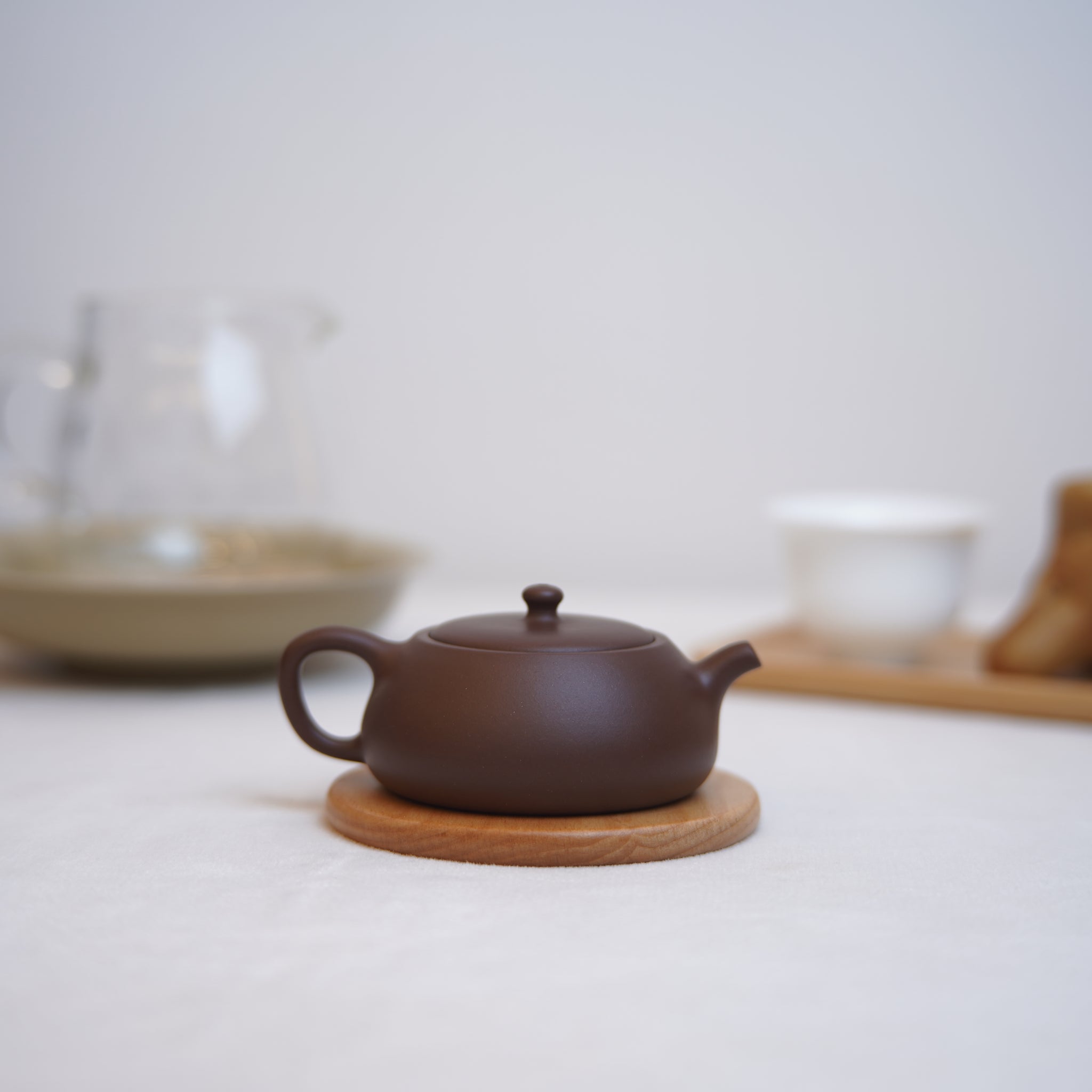 *New product* [Jinglan] Fully handmade original ore purple clay sketch purple sand teapot