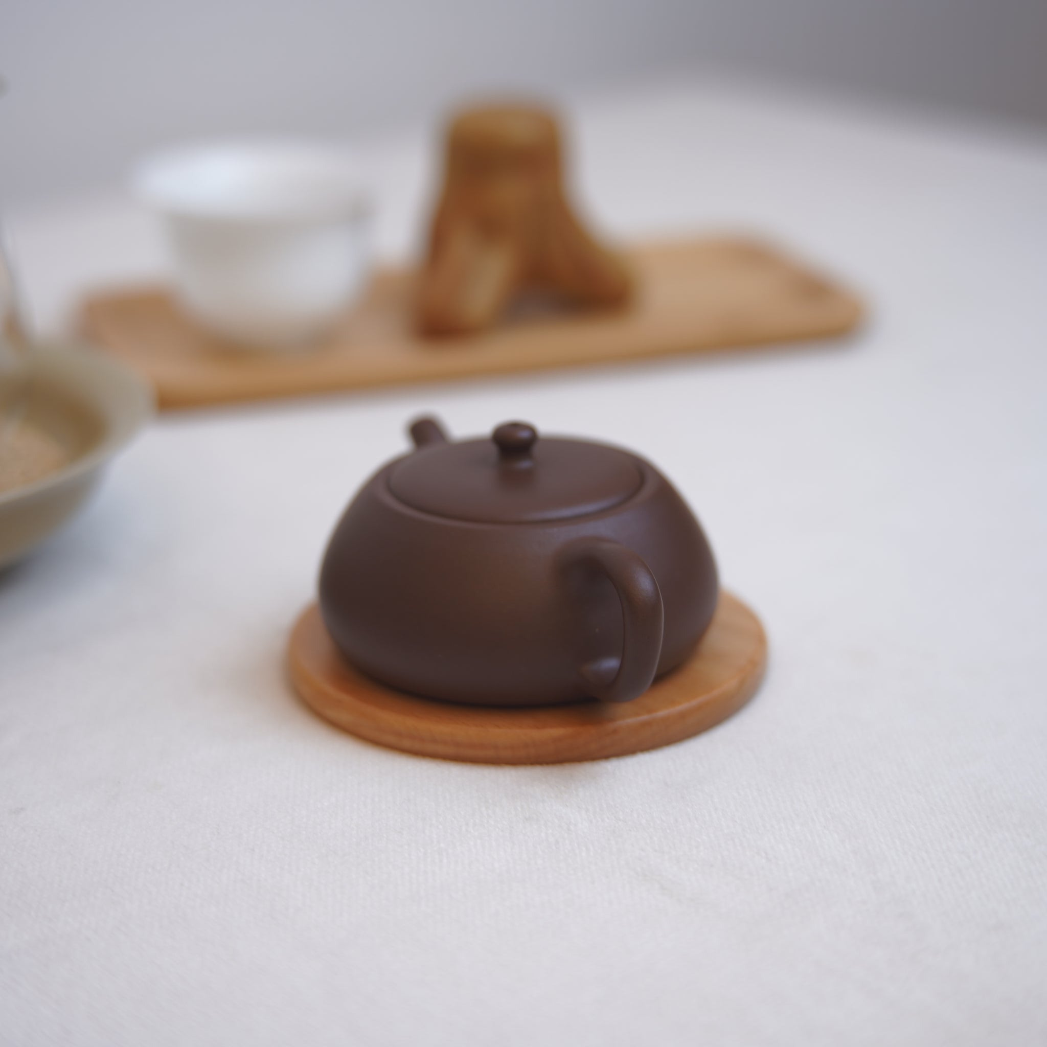 *New product* [Jinglan] Fully handmade original ore purple clay sketch purple sand teapot