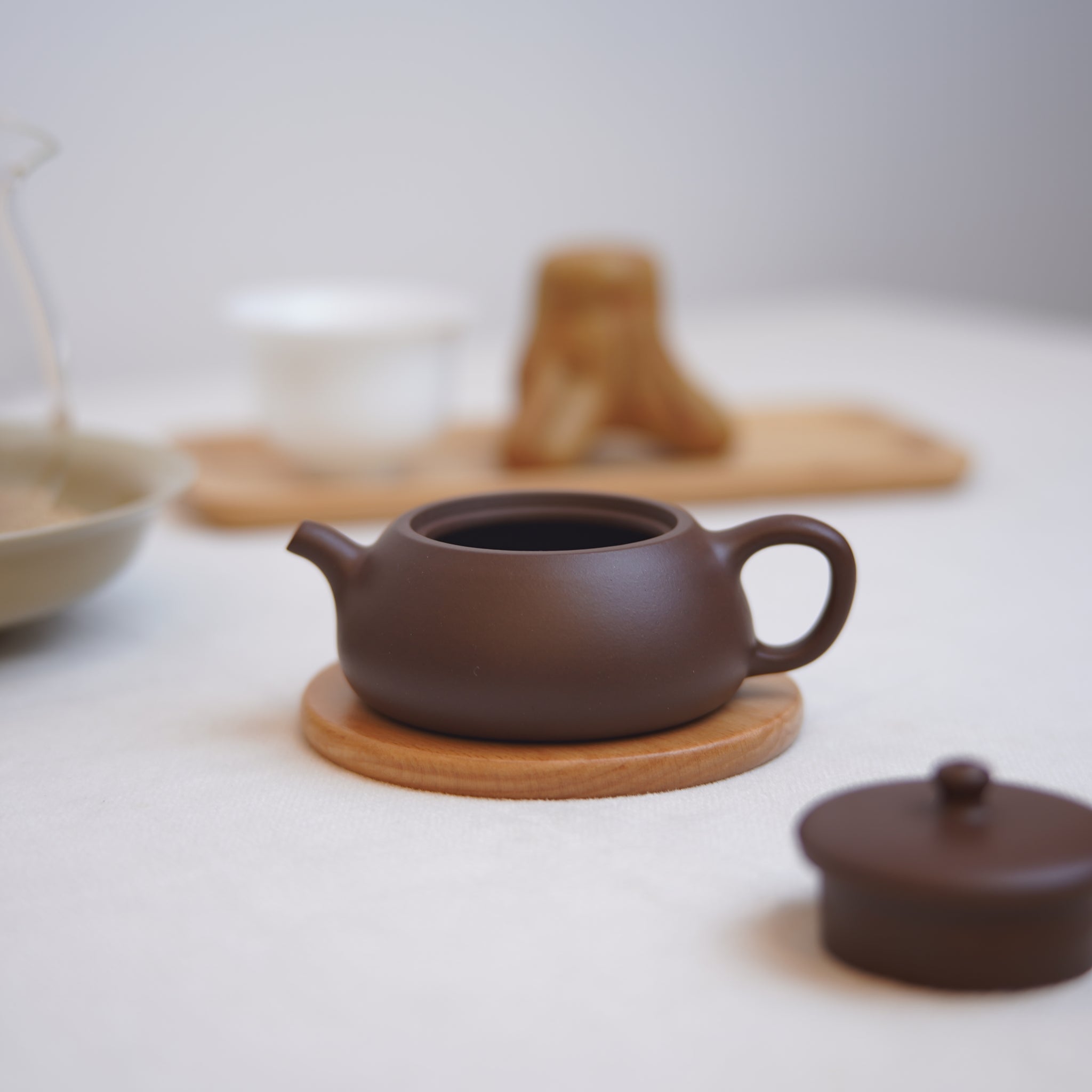 *New product* [Jinglan] Fully handmade original ore purple clay sketch purple sand teapot