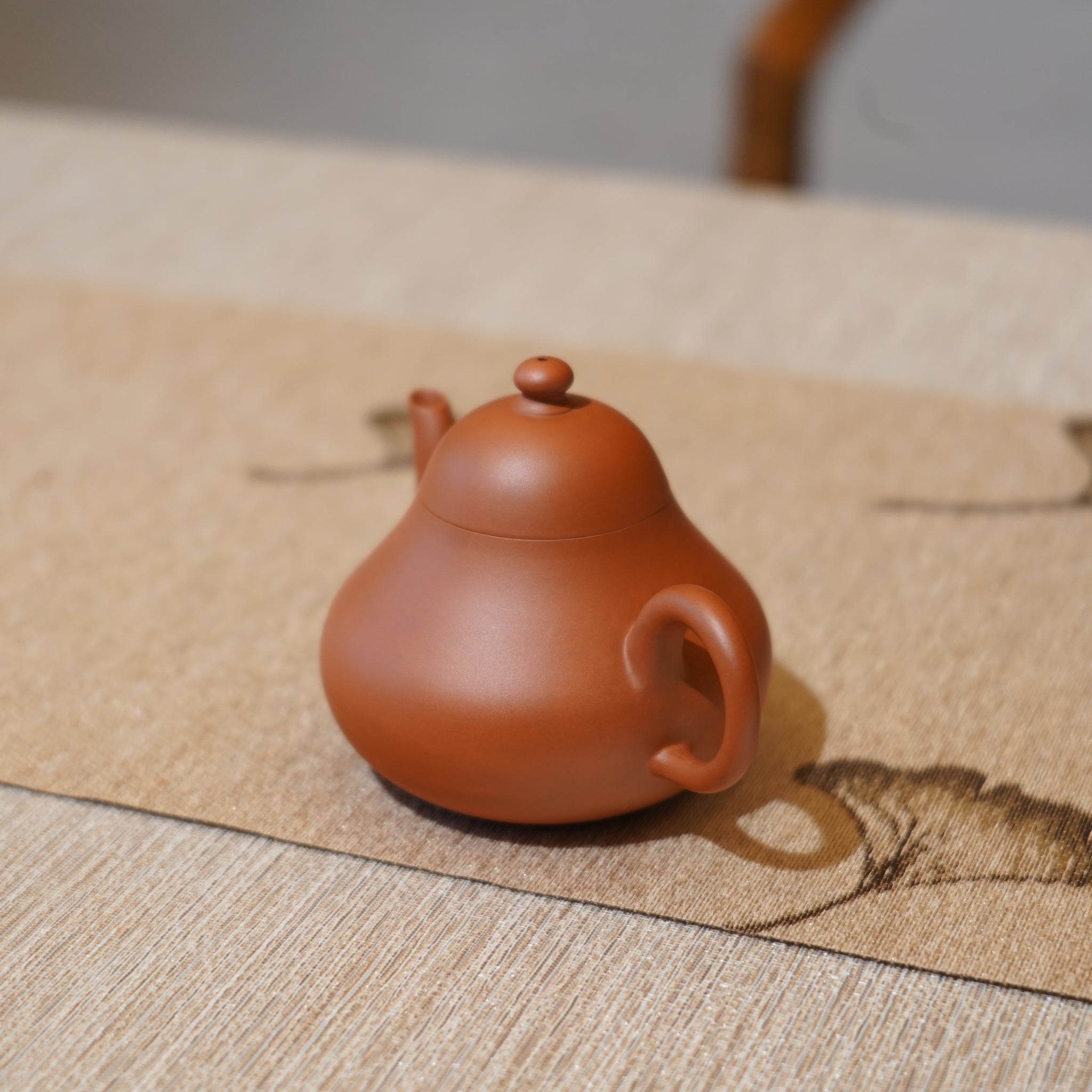 *新品*【梨式】全手工潮州朱泥手拉茶壺