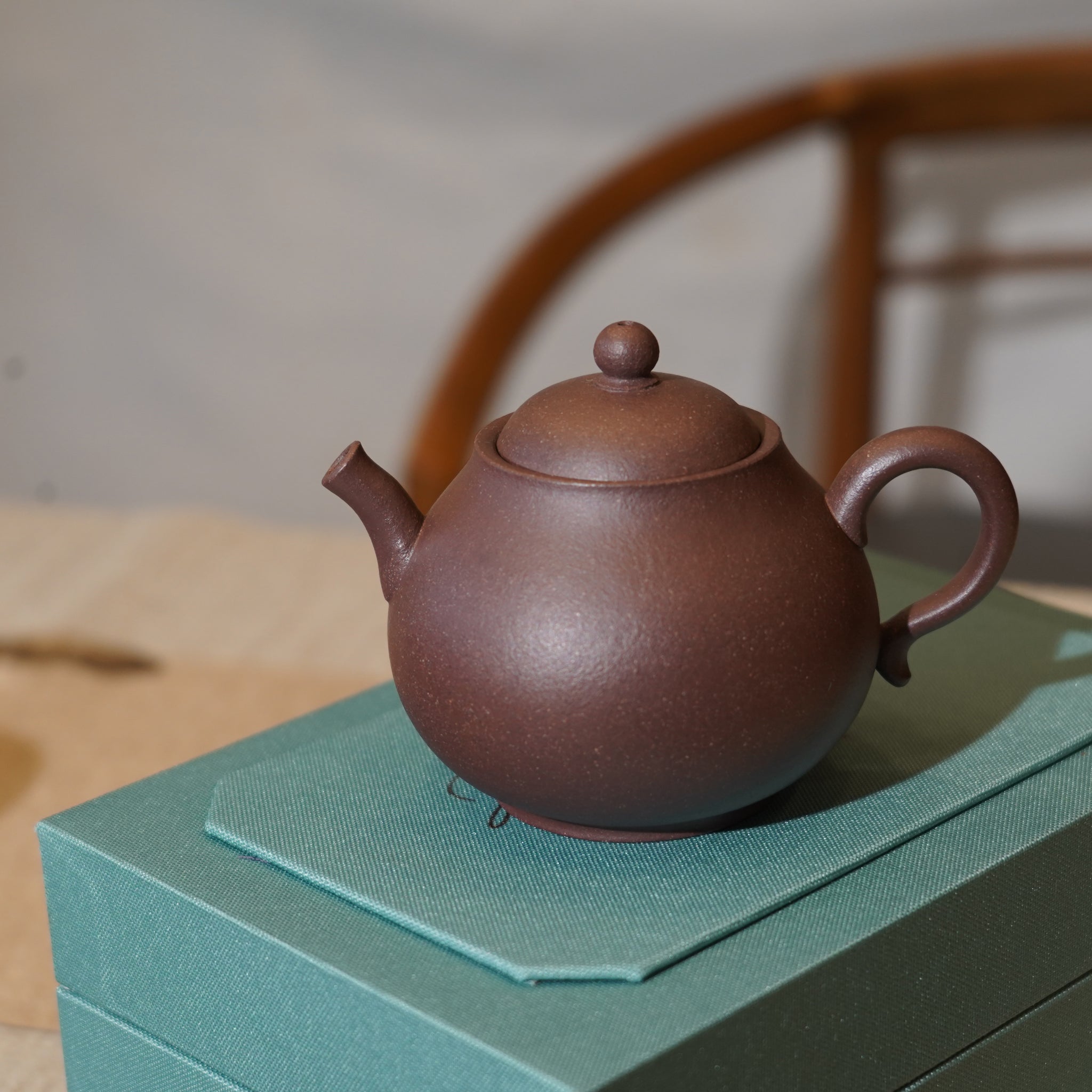 宜興紫砂壺 宜興紫砂壺410(Yixing Teapot)老鼠麥瓜壺(收藏約30年) - YouTube