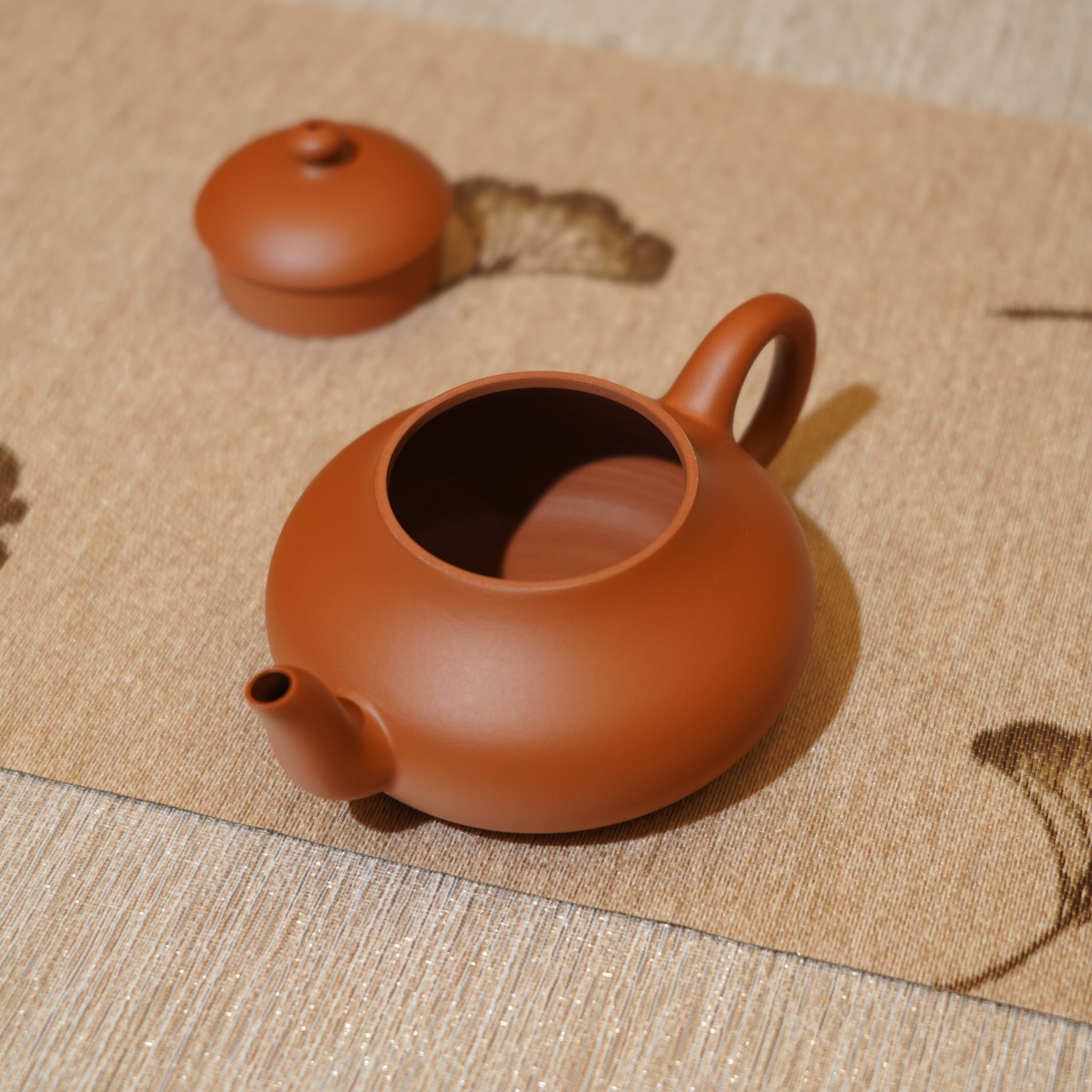 *新品*【矮梨】全手工潮州朱泥手拉茶壺