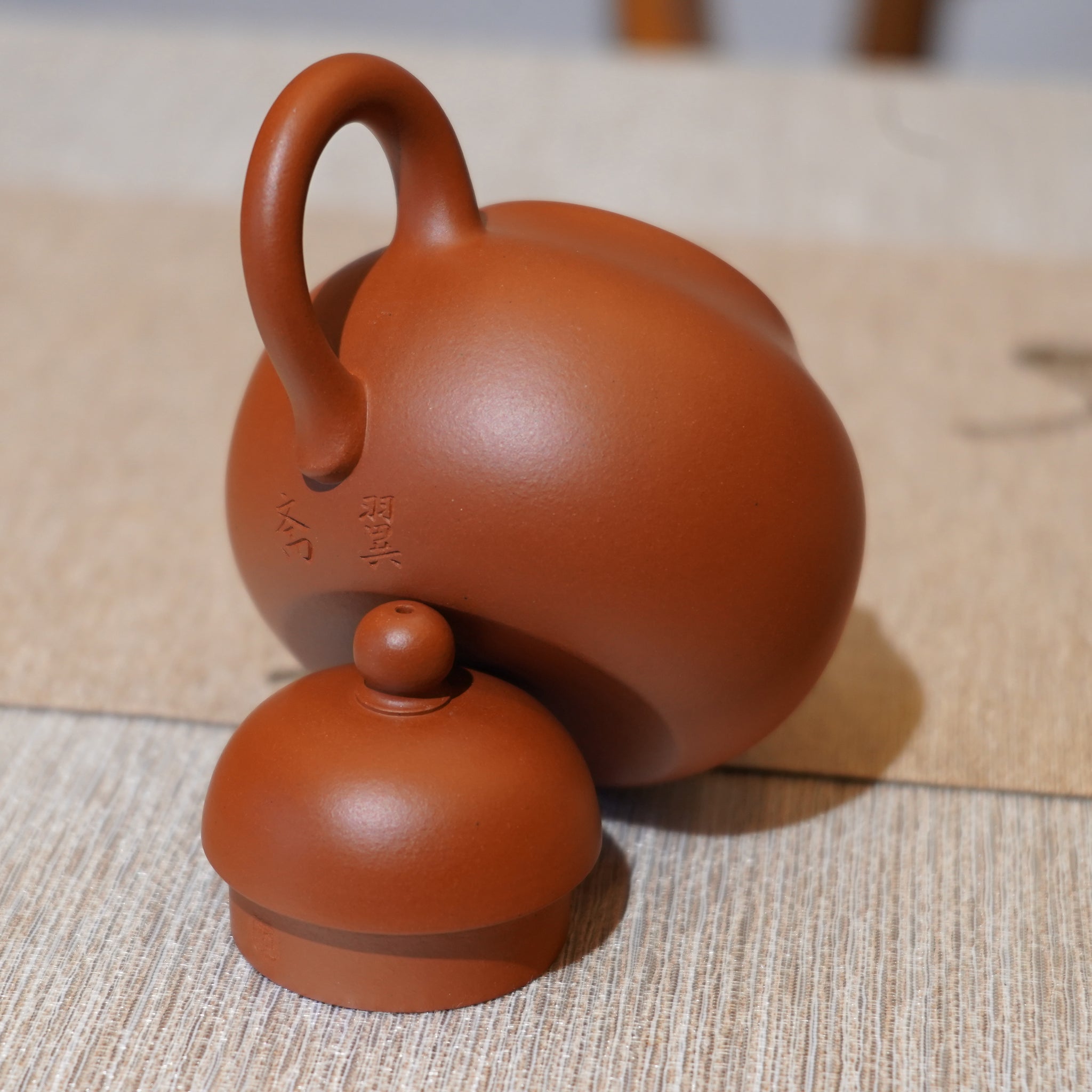 （已售出）*新品*【翼斋蓮子壺】全手工原礦朱泥紫砂茶壺