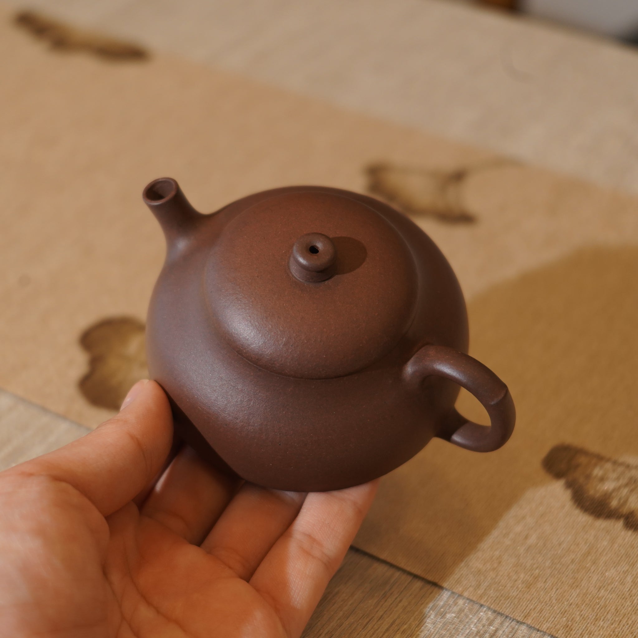 （已售出）*新品*【笠帽】全手工紫泥紫砂茶壺