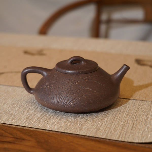 （已售出）*新品*【石瓢】全手工紫泥刻字畫紫砂茶壺