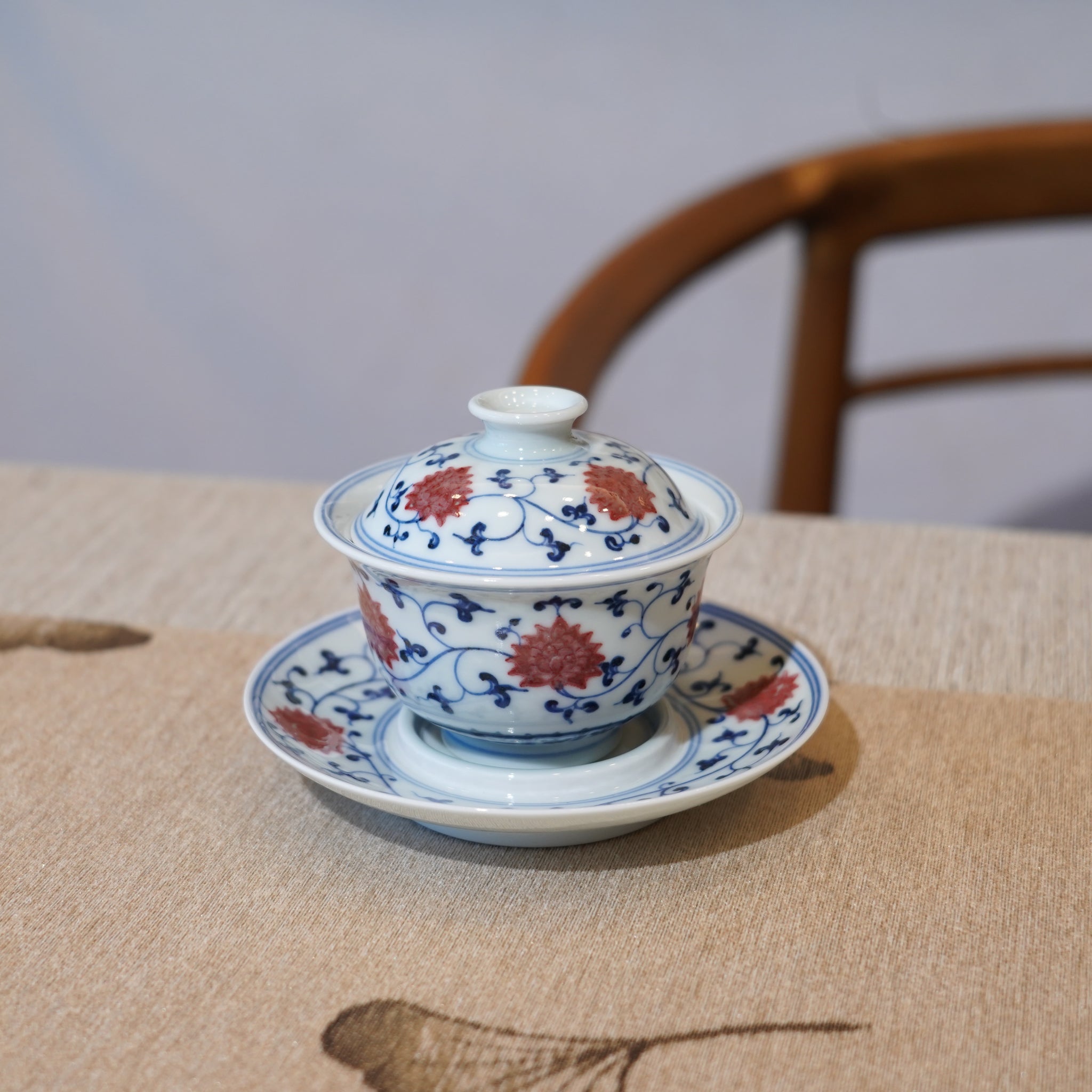 *新品*【纏枝蓮】景德鎮手繪青花釉裏紅山水小品三才蓋碗