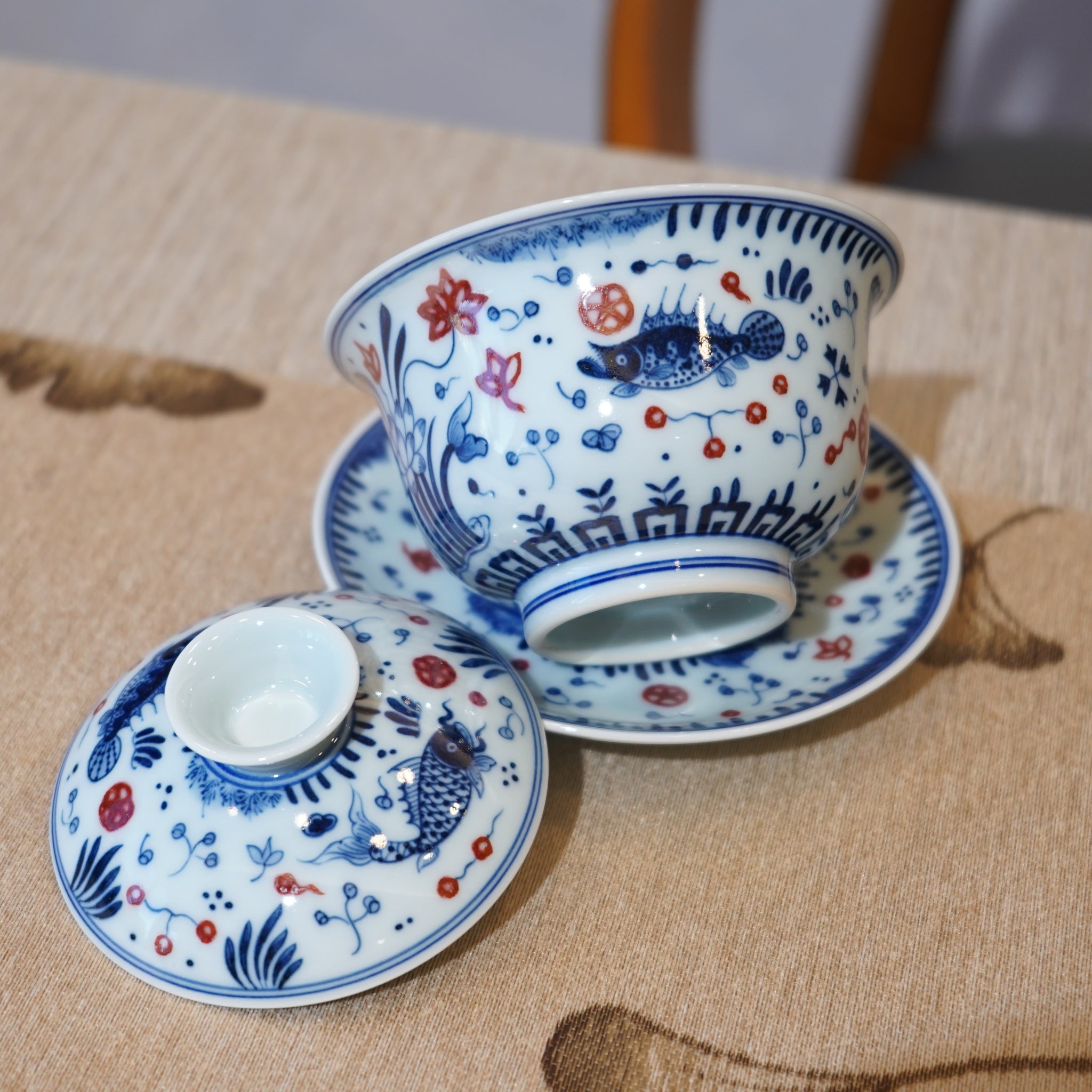 *新品*【魚藻紋】景德鎮手繪青花釉裏紅山水三才蓋碗