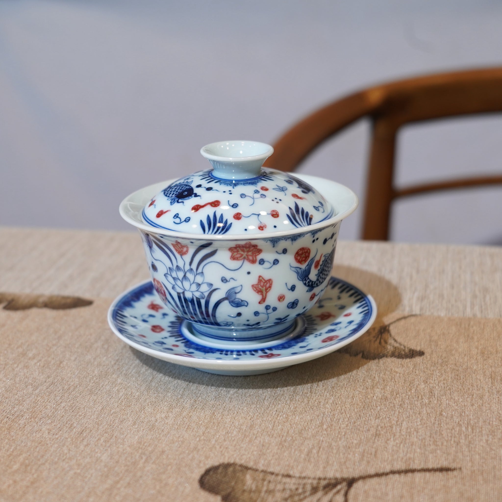 *新品*【魚藻紋】景德鎮手繪青花釉裏紅山水三才蓋碗