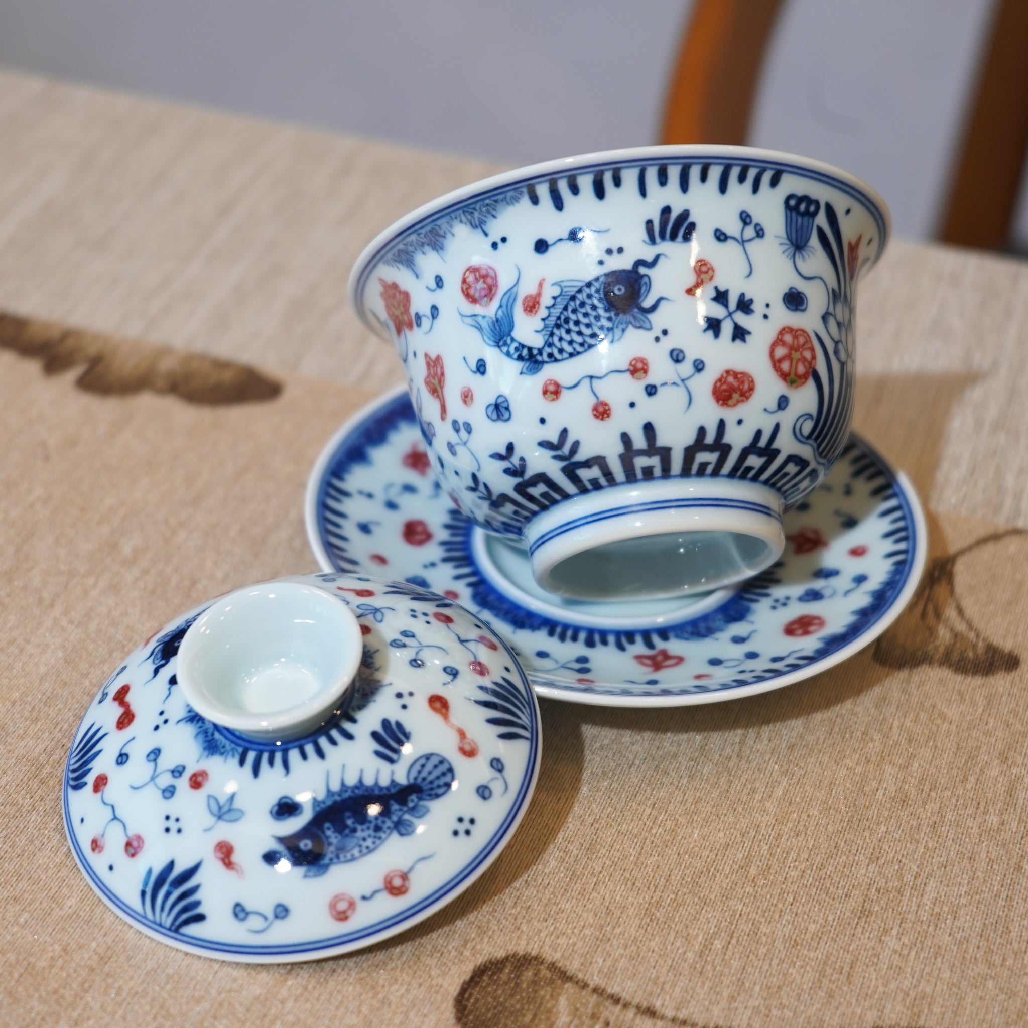 *新品*【魚藻紋】景德鎮手繪青花釉裏紅山水三才蓋碗