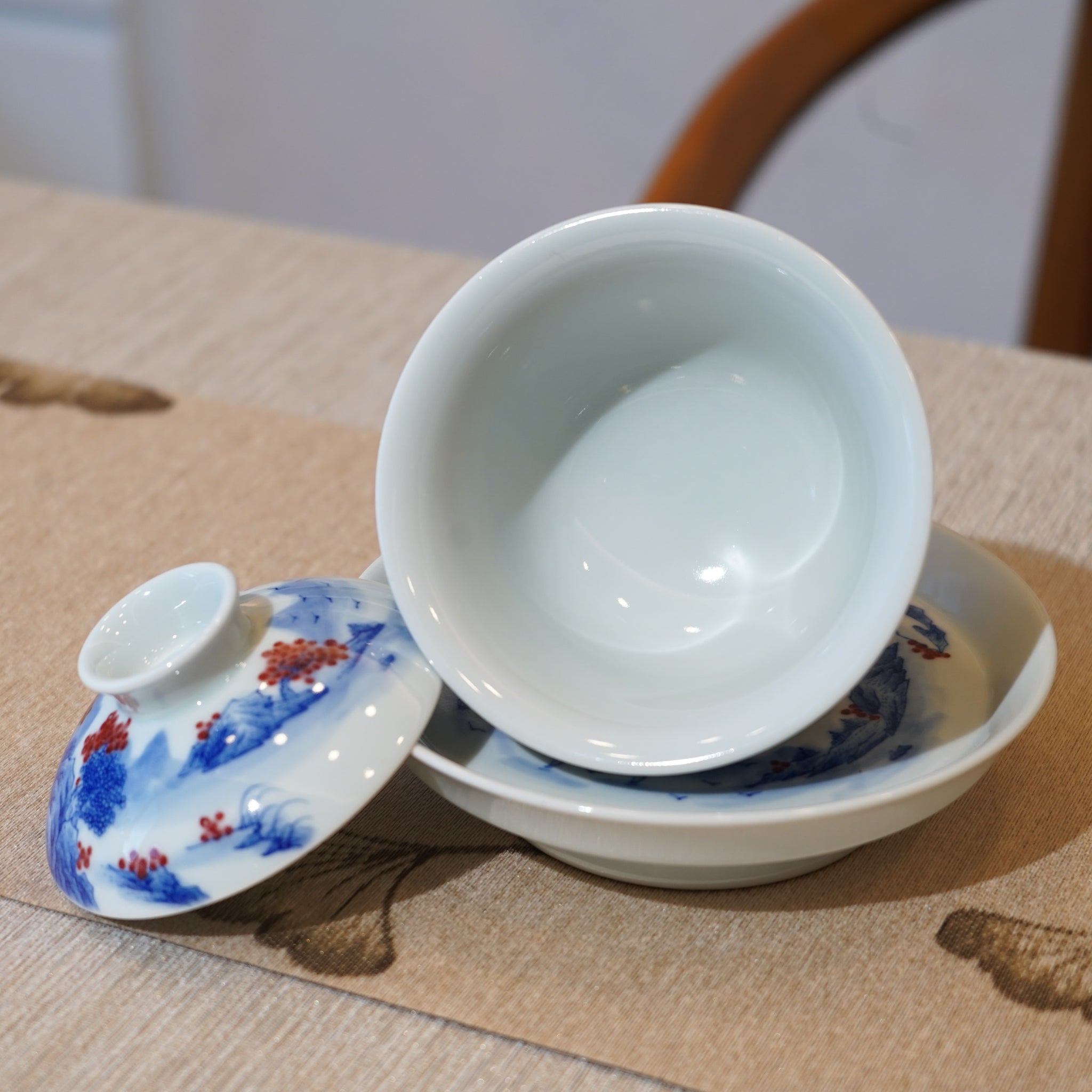 *新品*【湖光山色】景德鎮手繪青花釉裏紅山水三才蓋碗