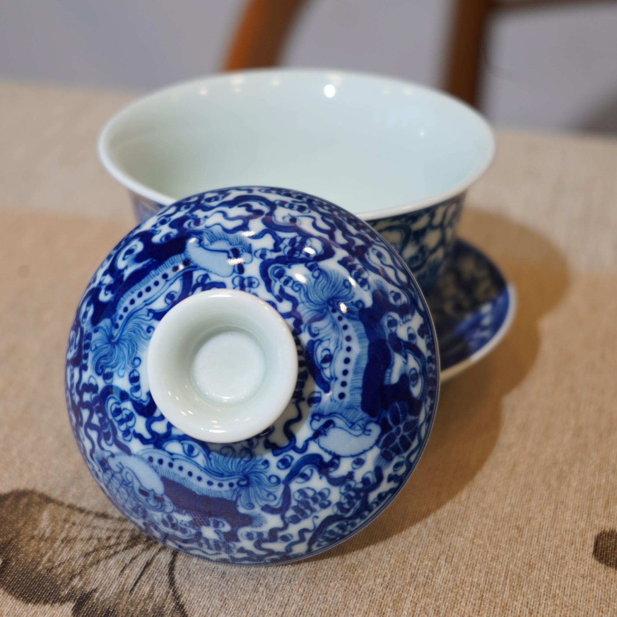 【祥獅獻瑞】景德鎮手繪青花瓷柴窯蓋碗