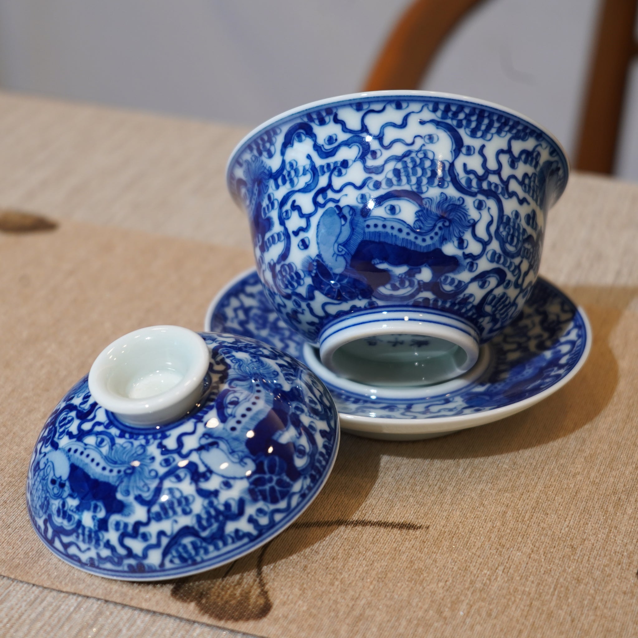 【祥獅獻瑞】景德鎮手繪青花瓷柴窯蓋碗