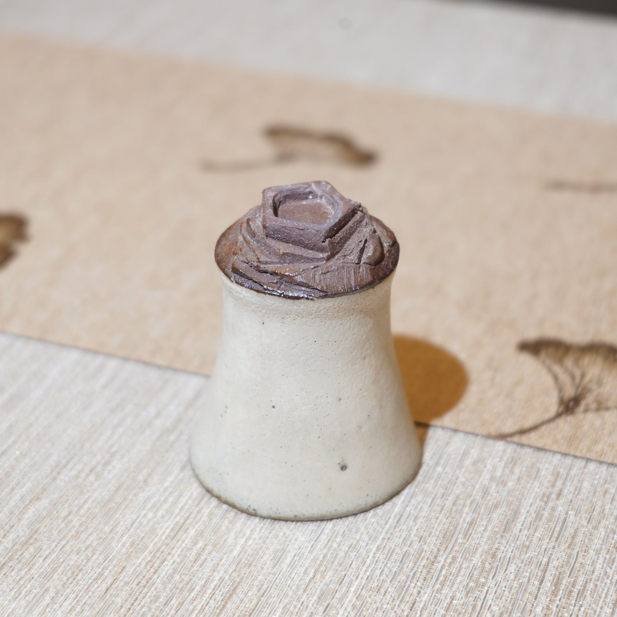 *新品*【雪隱·霜峰】全手工紅陶炻器主人杯