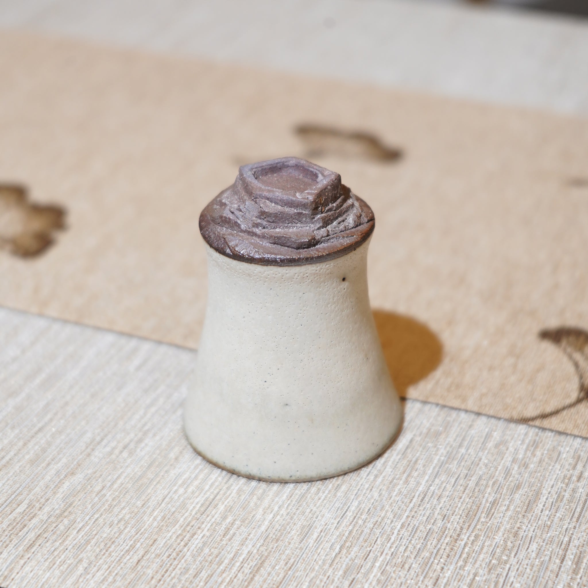 *新品*【雪隱·霜峰】全手工紅陶炻器主人杯