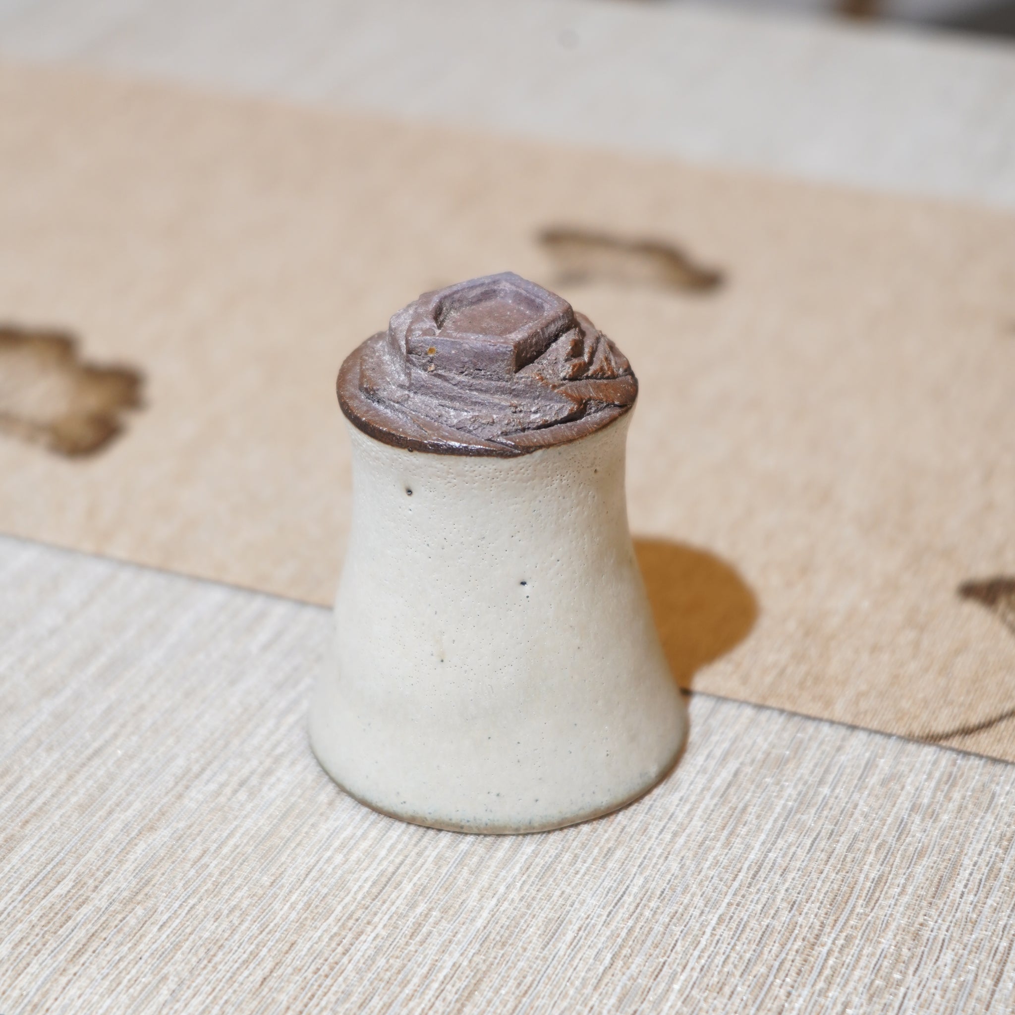 *新品*【雪隱·霜峰】全手工紅陶炻器主人杯