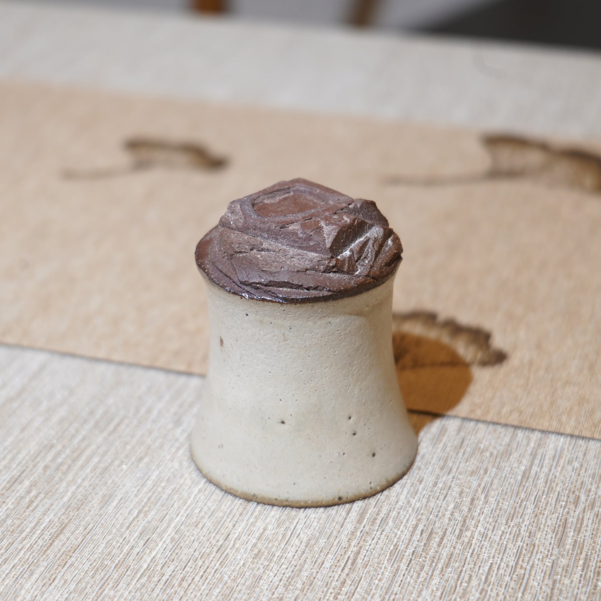 *新品*【雪隱·霜峰】全手工紅陶炻器主人杯