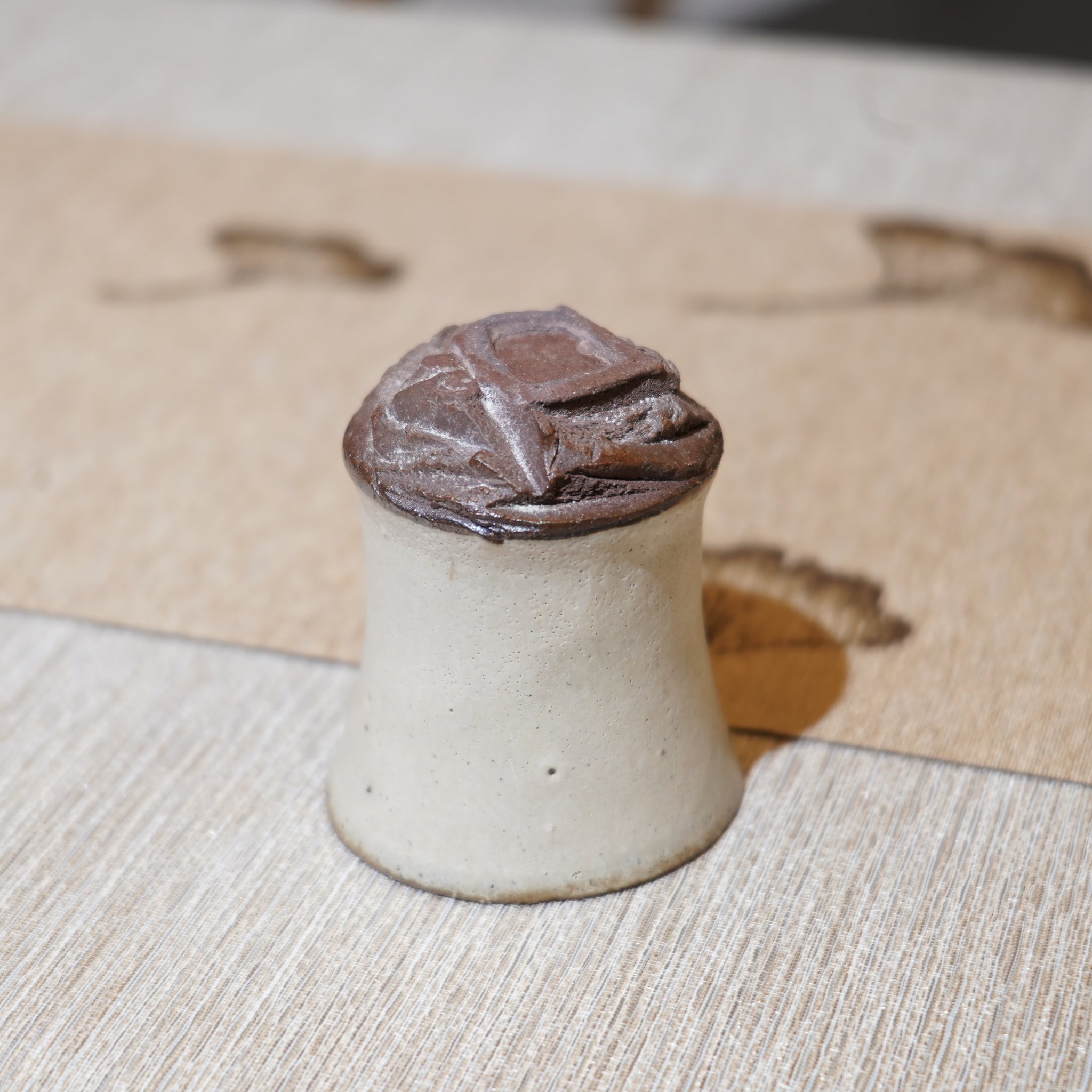 *新品*【雪隱·霜峰】全手工紅陶炻器主人杯