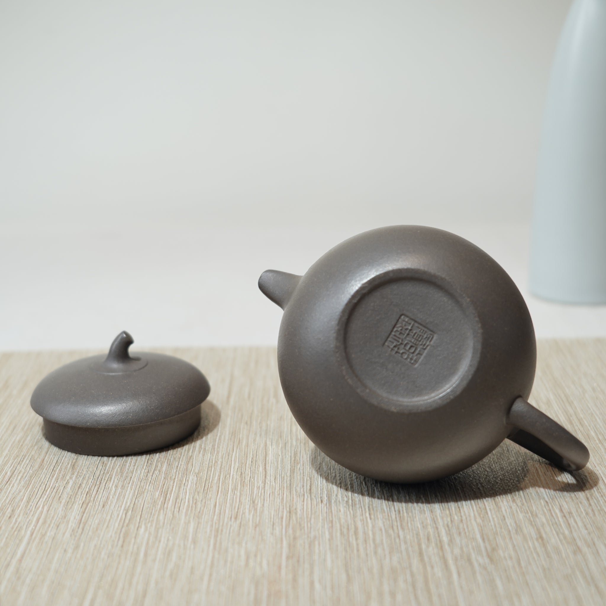 [Eggplant Section] Green Gray Section Mud Purple Clay Teapot