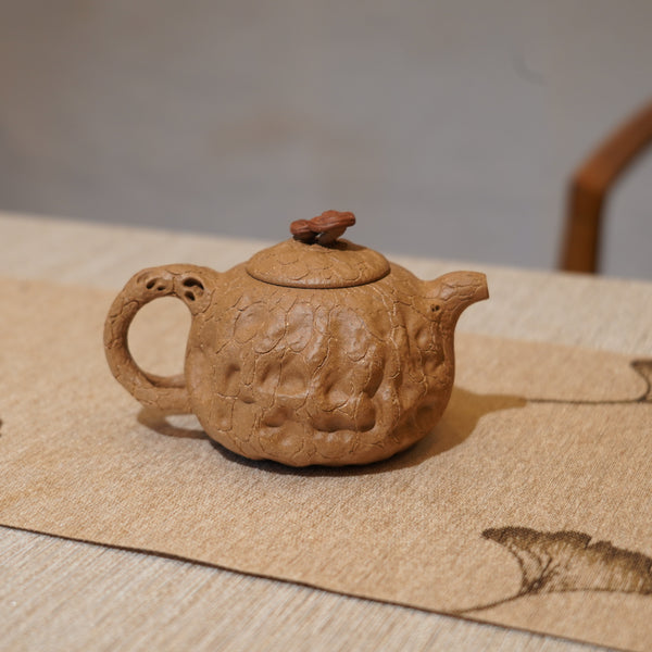 （已售出）*新品*【靈芝供春】原礦老段泥仿生茶壺