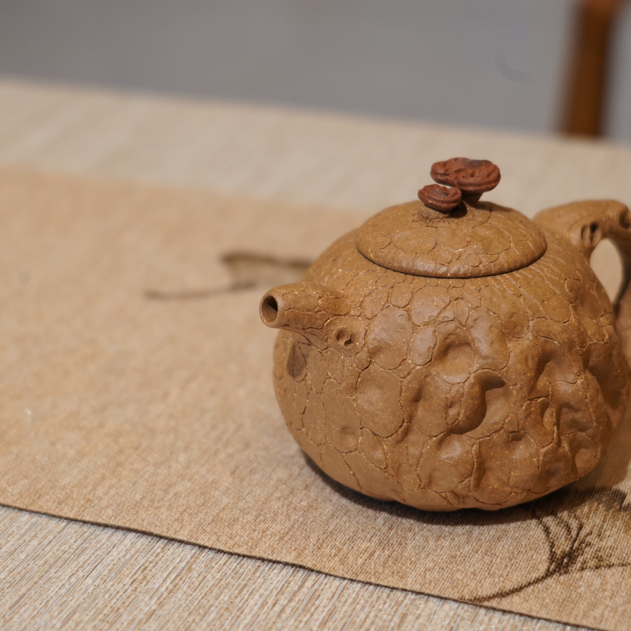 *新品*【靈芝供春】原礦老段泥仿生茶壺
