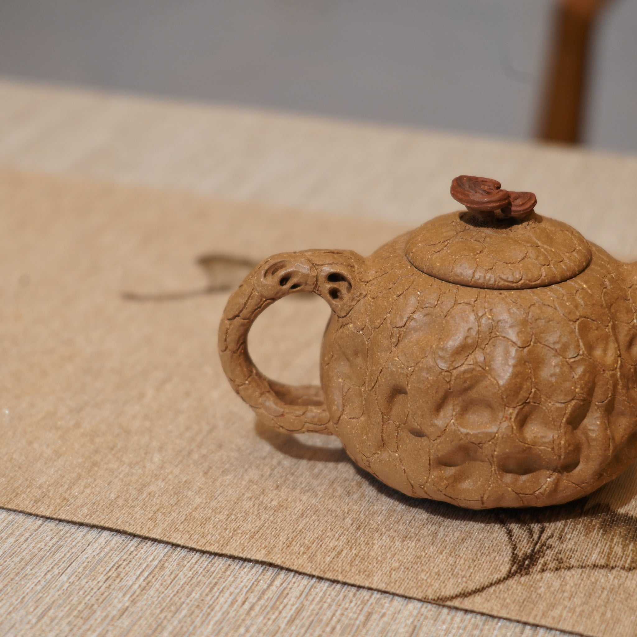 *新品*【靈芝供春】原礦老段泥仿生茶壺