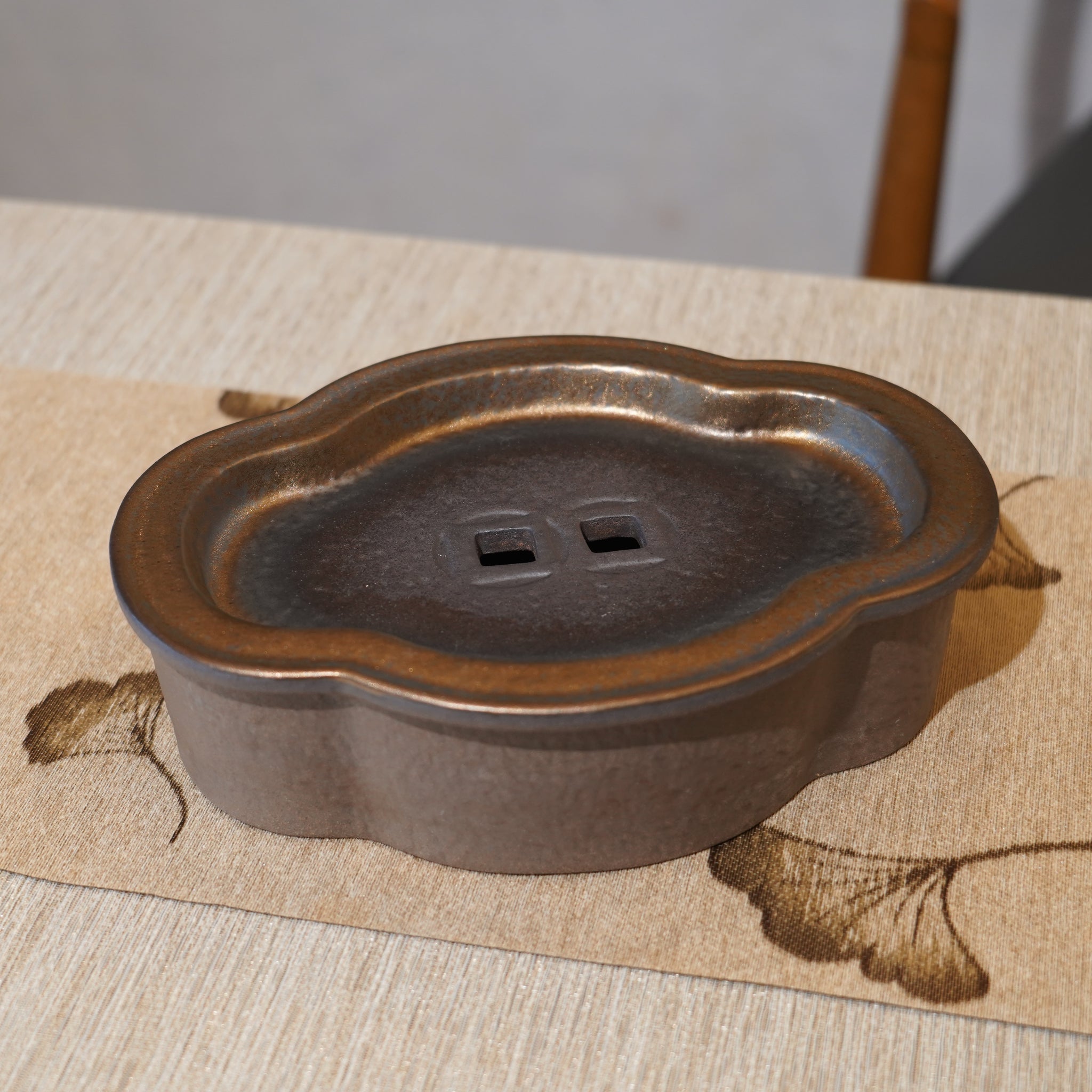 *新品*【海棠】金屬鎏金古銅釉窯變炻器壺承