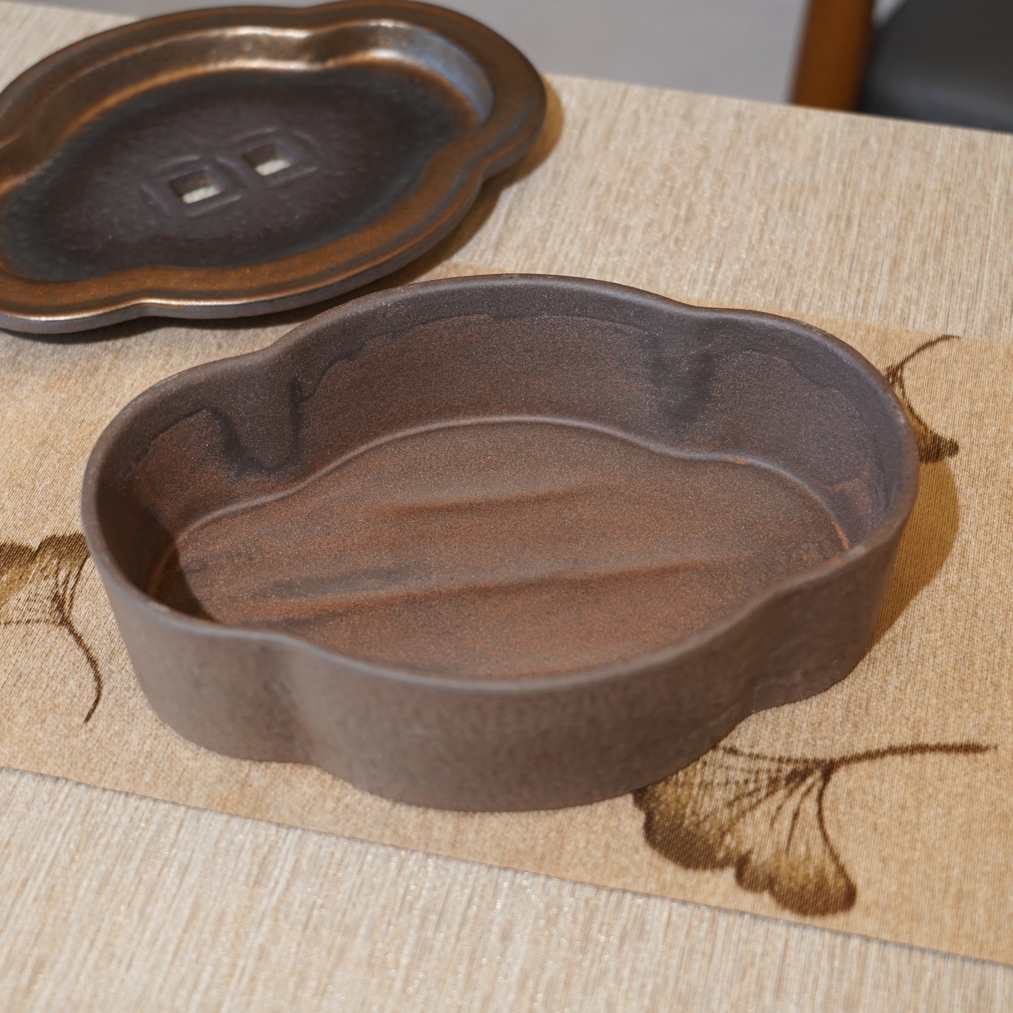 *新品*【海棠】金屬鎏金古銅釉窯變炻器壺承