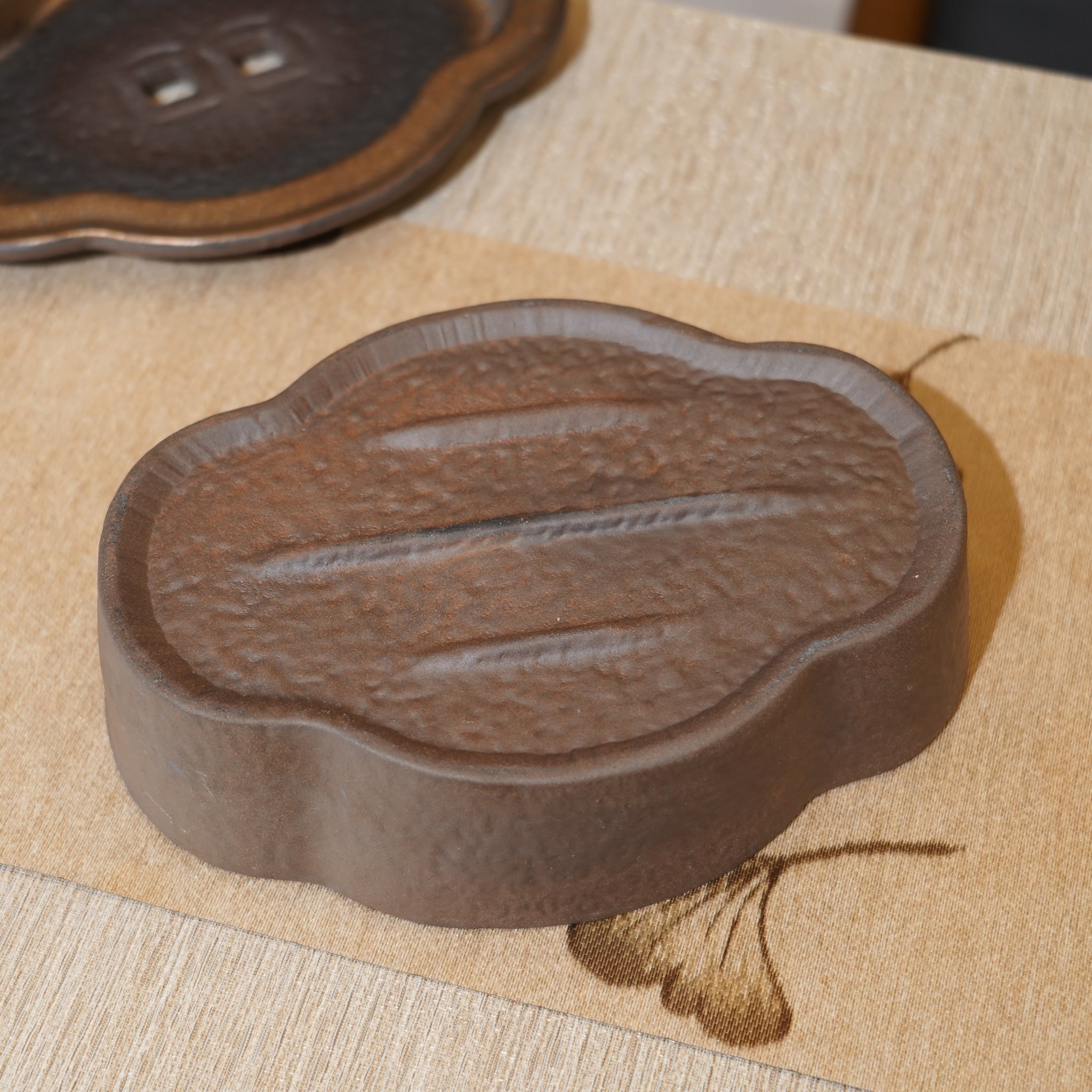 *新品*【海棠】金屬鎏金古銅釉窯變炻器壺承