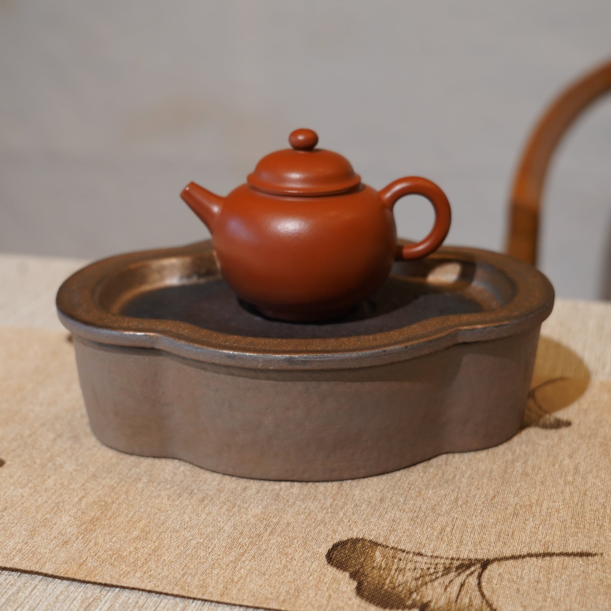 *新品*【海棠】金屬鎏金古銅釉窯變炻器壺承