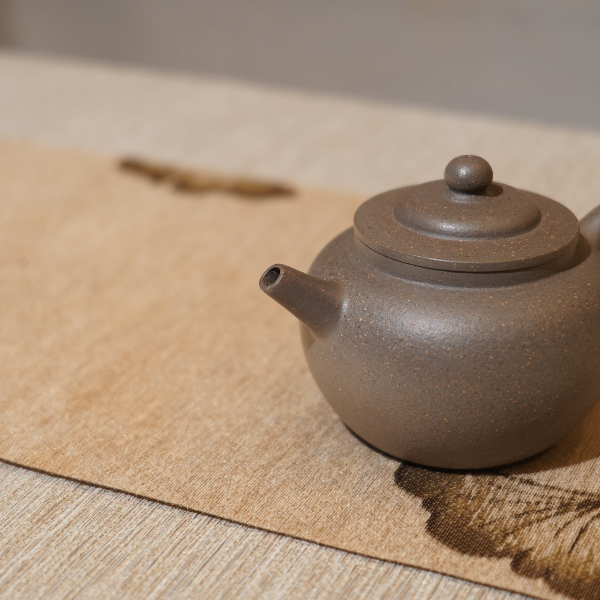 *新品*【無塵】全手工紫泥共生礦紫砂茶壺