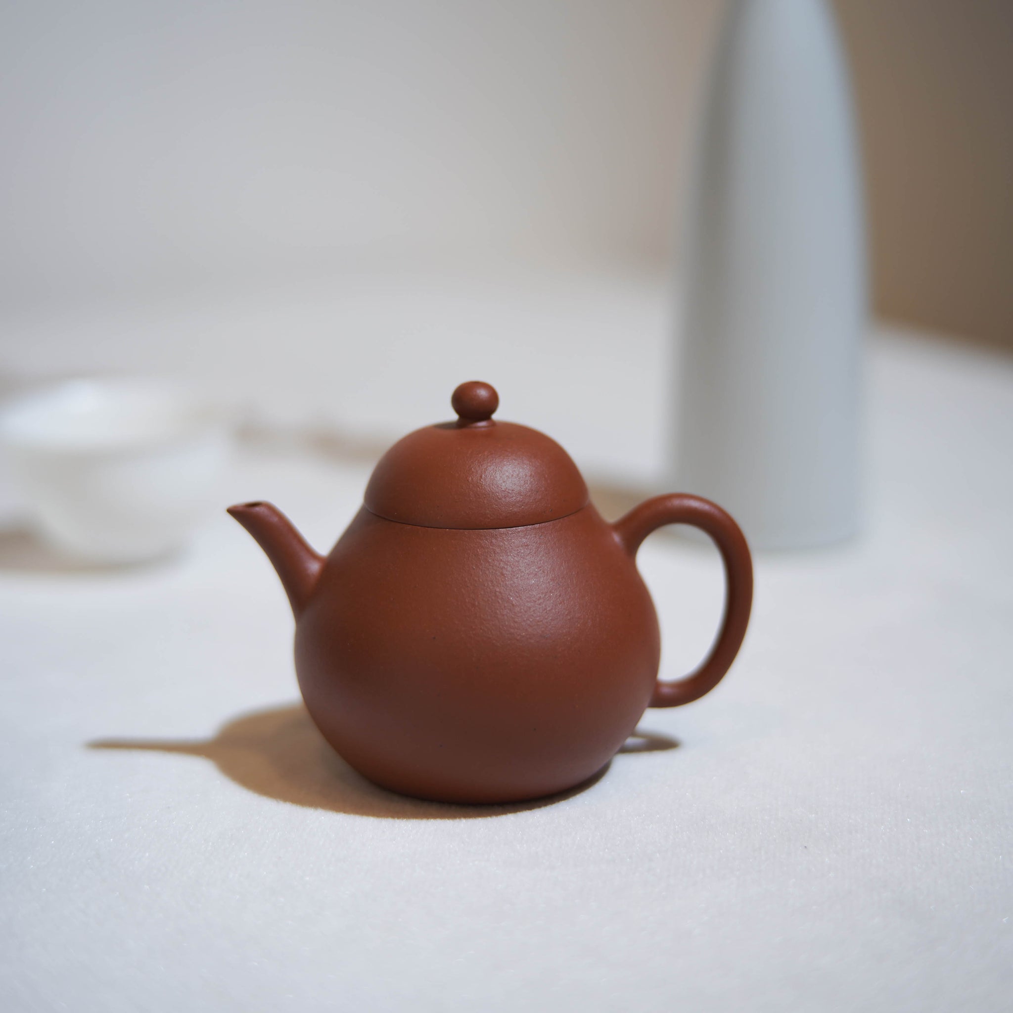 *New Product* [Kuanglanzhai·Pear Style] Fully handmade raw mineral cinnabar mud and purple sand teapot