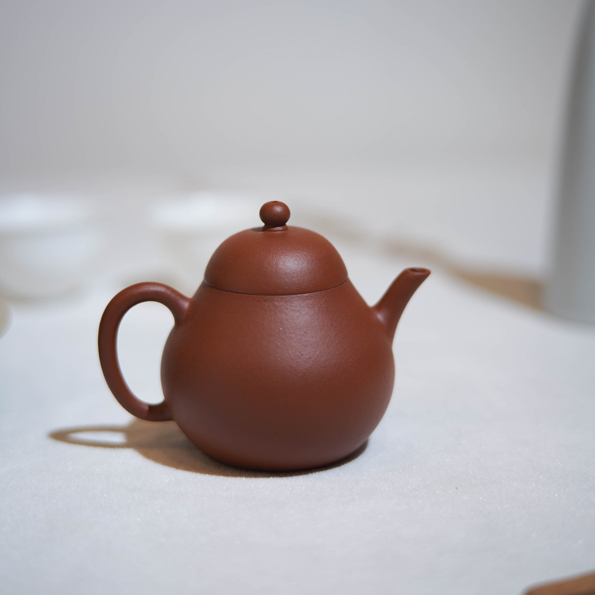 *New Product* [Kuanglanzhai·Pear Style] Fully handmade raw mineral cinnabar mud and purple sand teapot